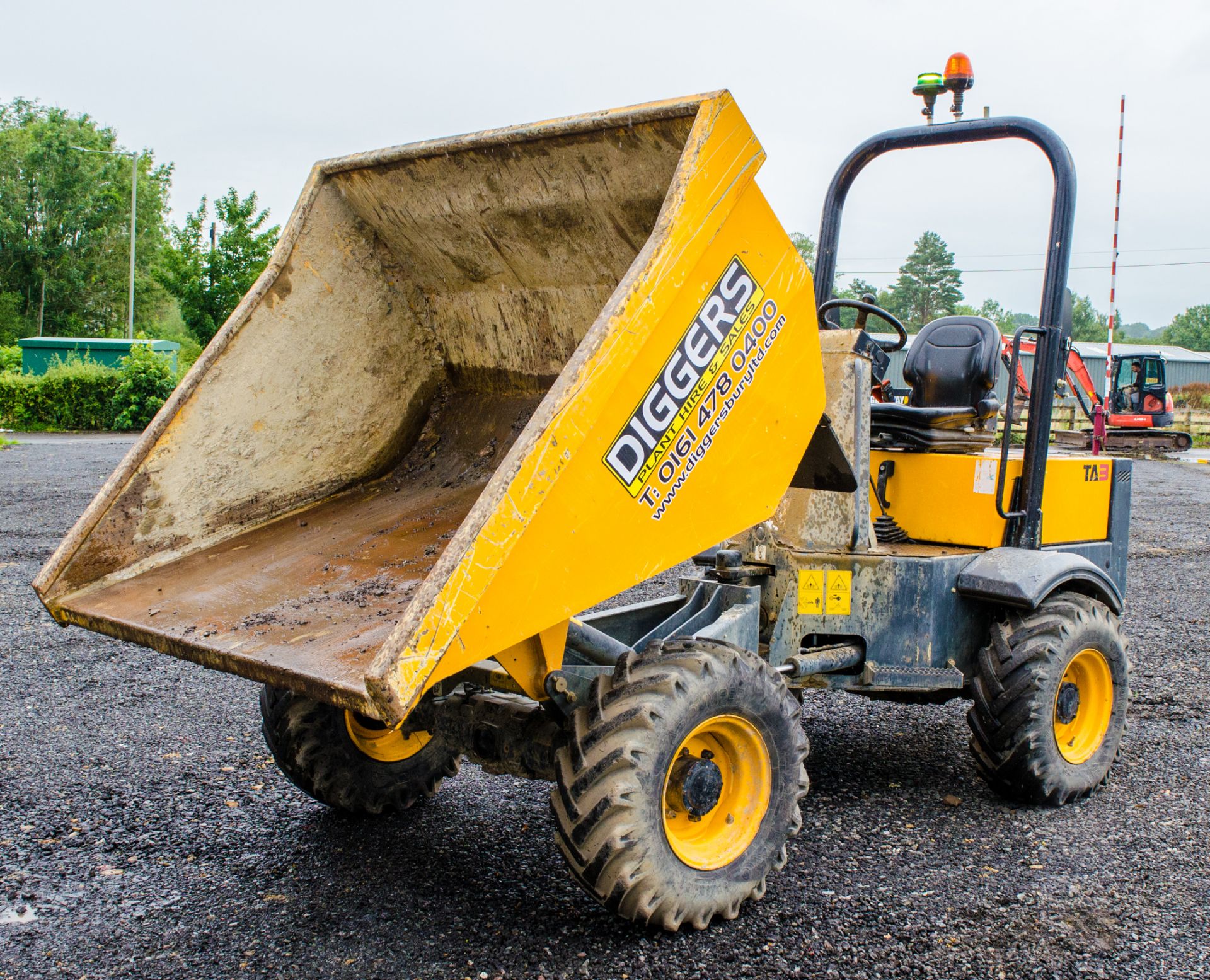 Terex TA3 3 tonne straight skip dumper Year: 2017 S/N: Recorded Hours: 795 - Image 13 of 18