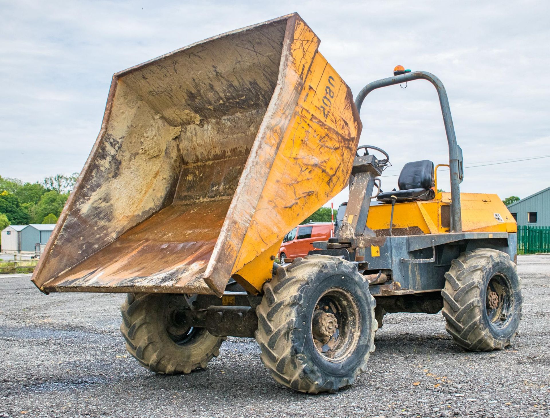 Terex PT6000 6 tonne straight skip dumper  Year: 2006 S/N: E605FW092 Recorded hours: 4110 2080 - Image 13 of 19