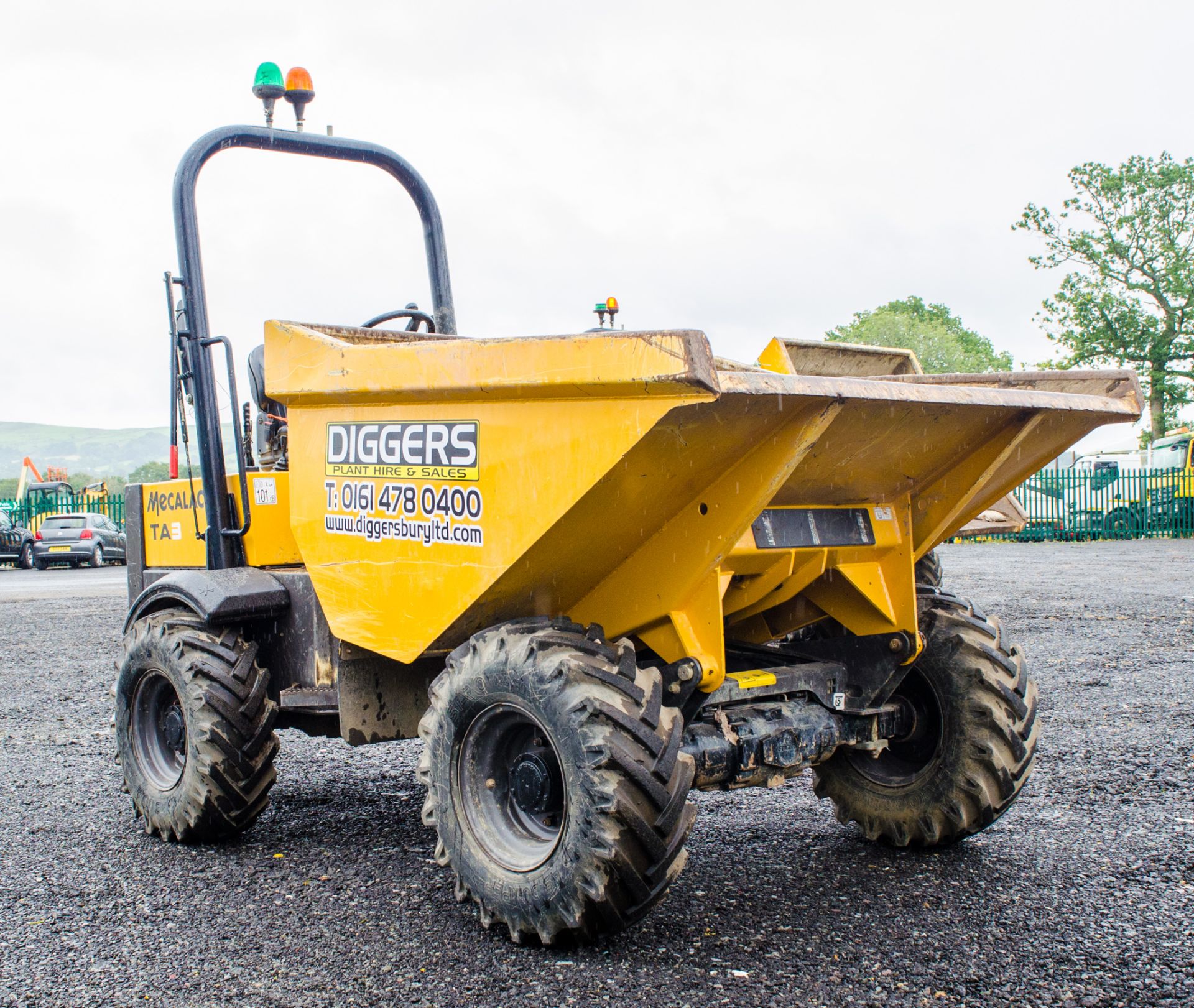Mecalac TA3 3 tonne straight skip dumper Year: 2018 S/N: EJ2PA4267 Recorded Hours: 577 - Image 2 of 18