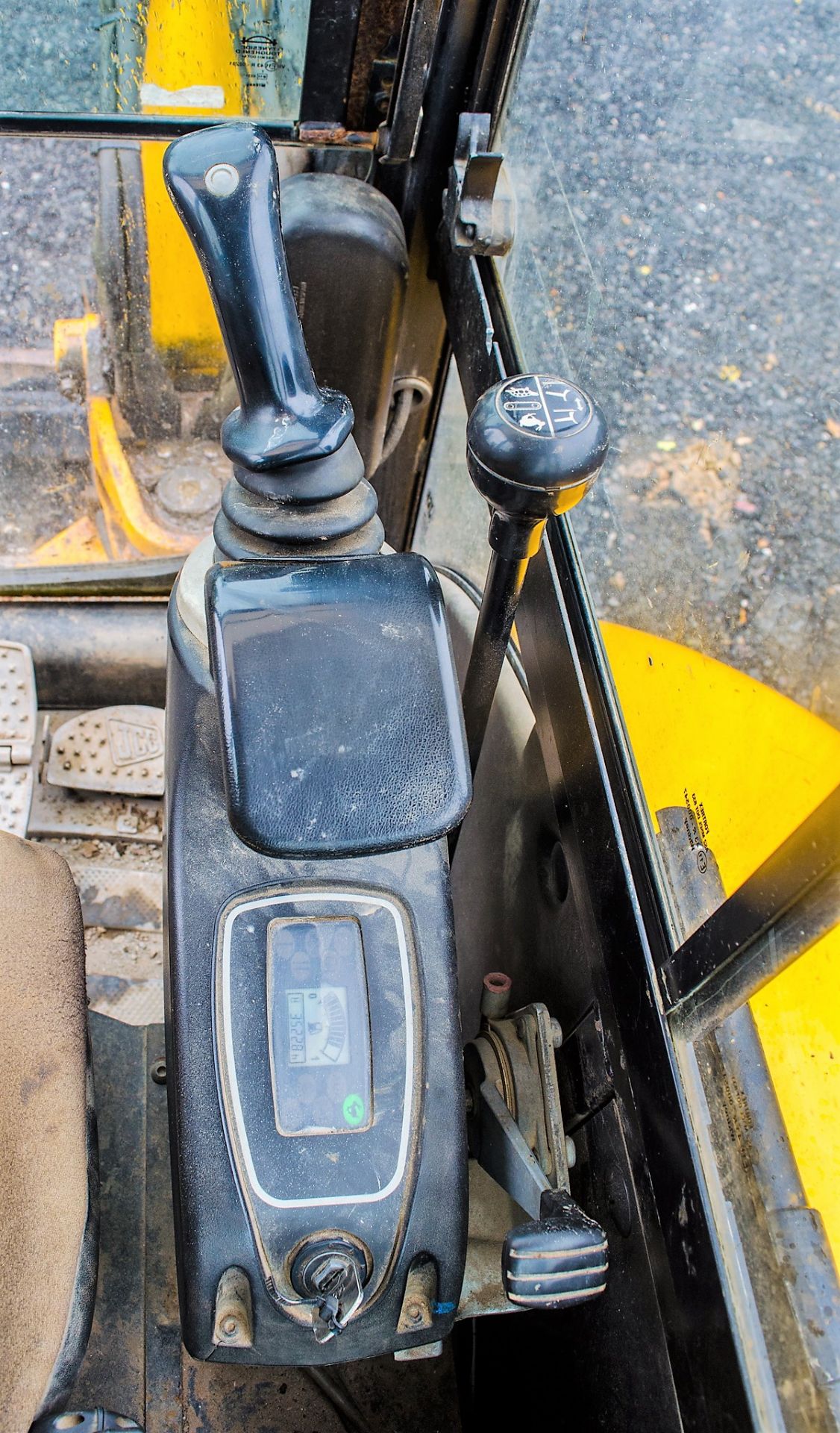 JCB 8030 3 tonne rubber tracked mini excavator Year: 2012 S/N: 2021567 Recorded Hours: 3523 blade, - Image 21 of 21