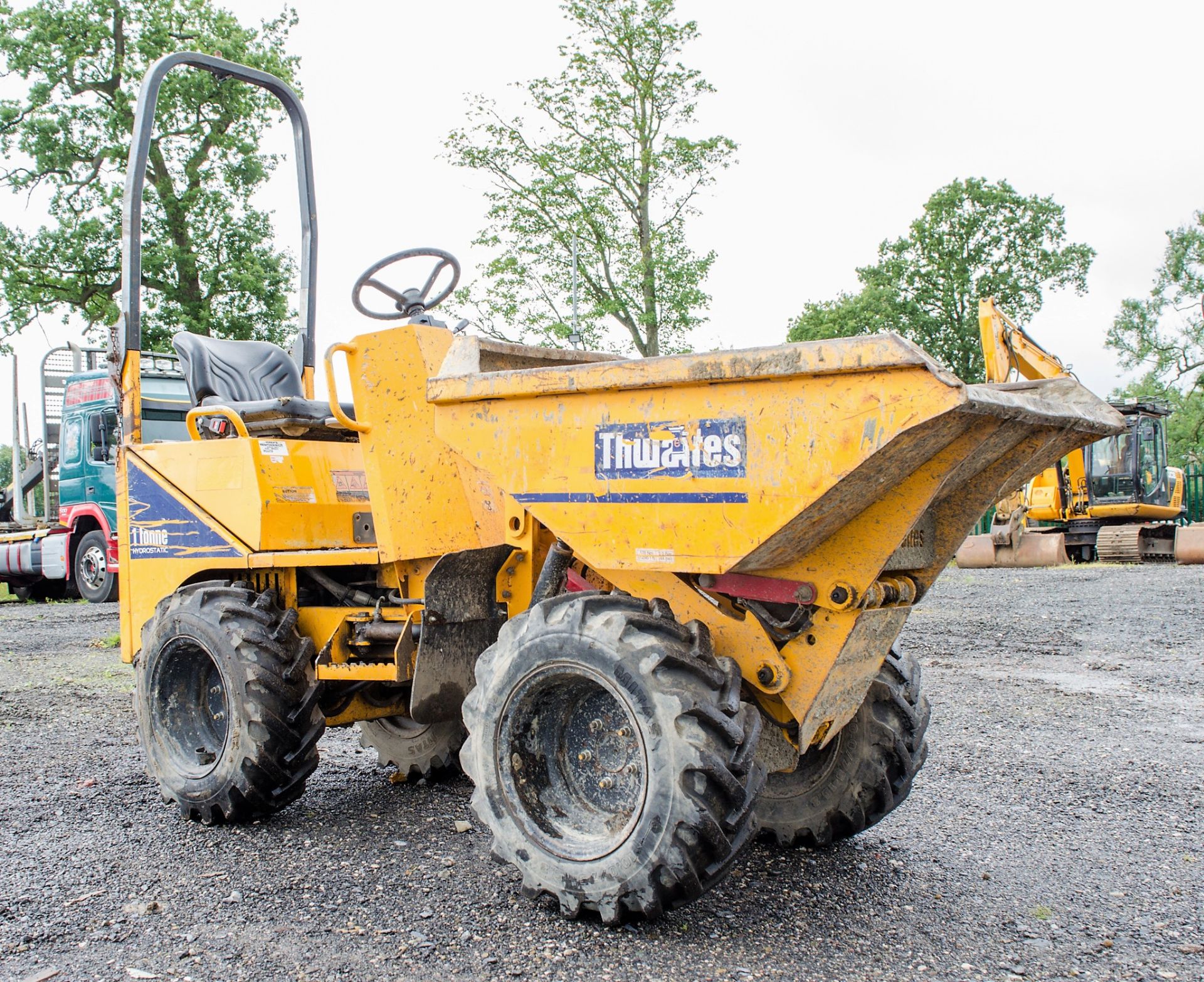 Thwaites 1 tonne hydrostatic hi-tip dumper Year: 2007 S/N: 707B1310 Recorded Hours: Not displayed ( - Image 2 of 19