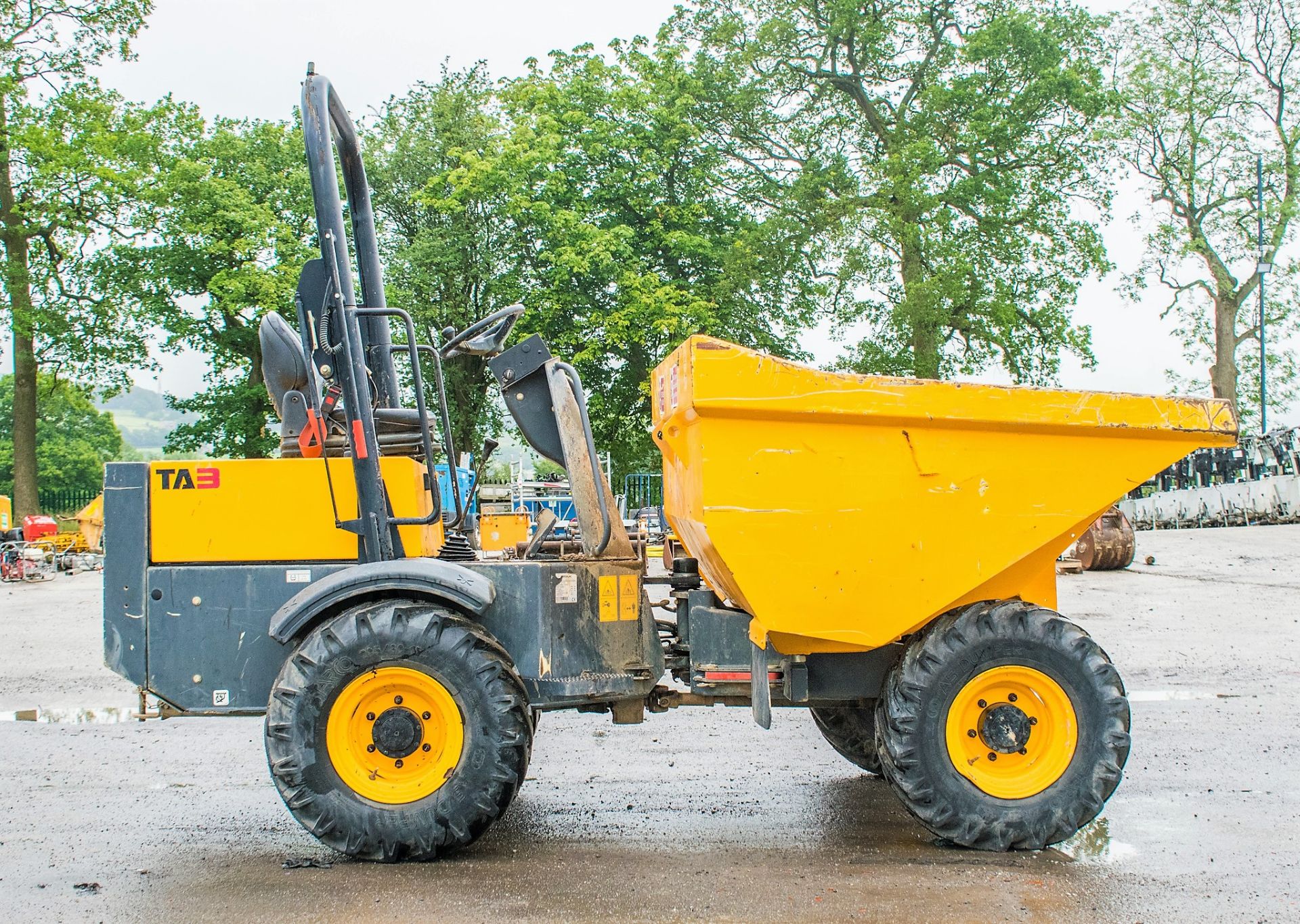 Benford Terex TA3 3 tonne straight skip dumper  Year: 2017 S/N: PA3302 Recorded hours: 603 - Image 8 of 18