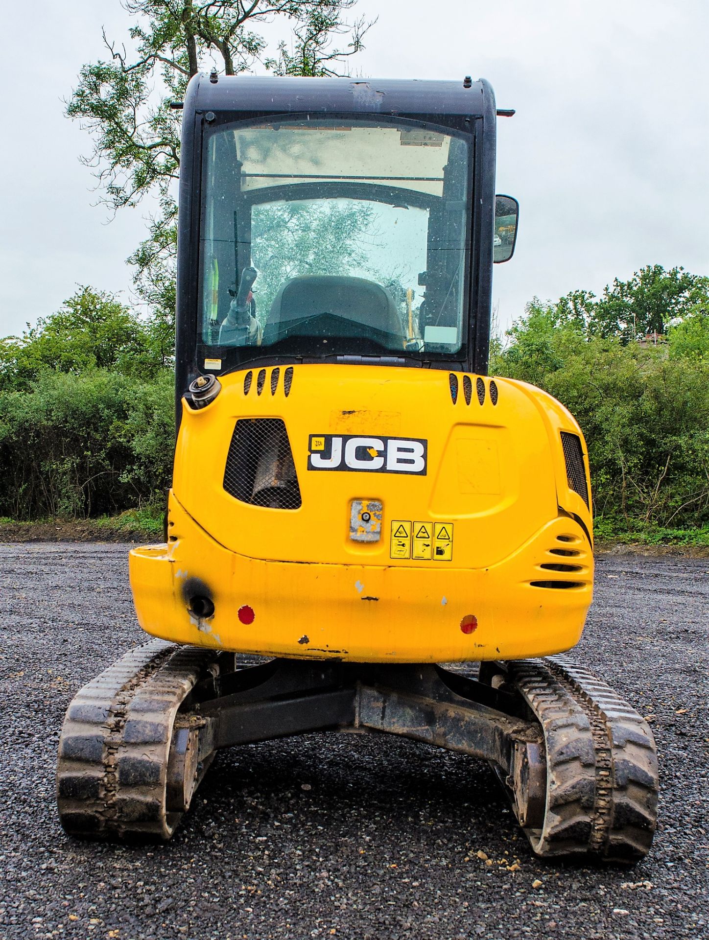 JCB 8030 3 tonne rubber tracked mini excavator Year: 2012 S/N: 2021567 Recorded Hours: 3523 blade, - Image 6 of 21