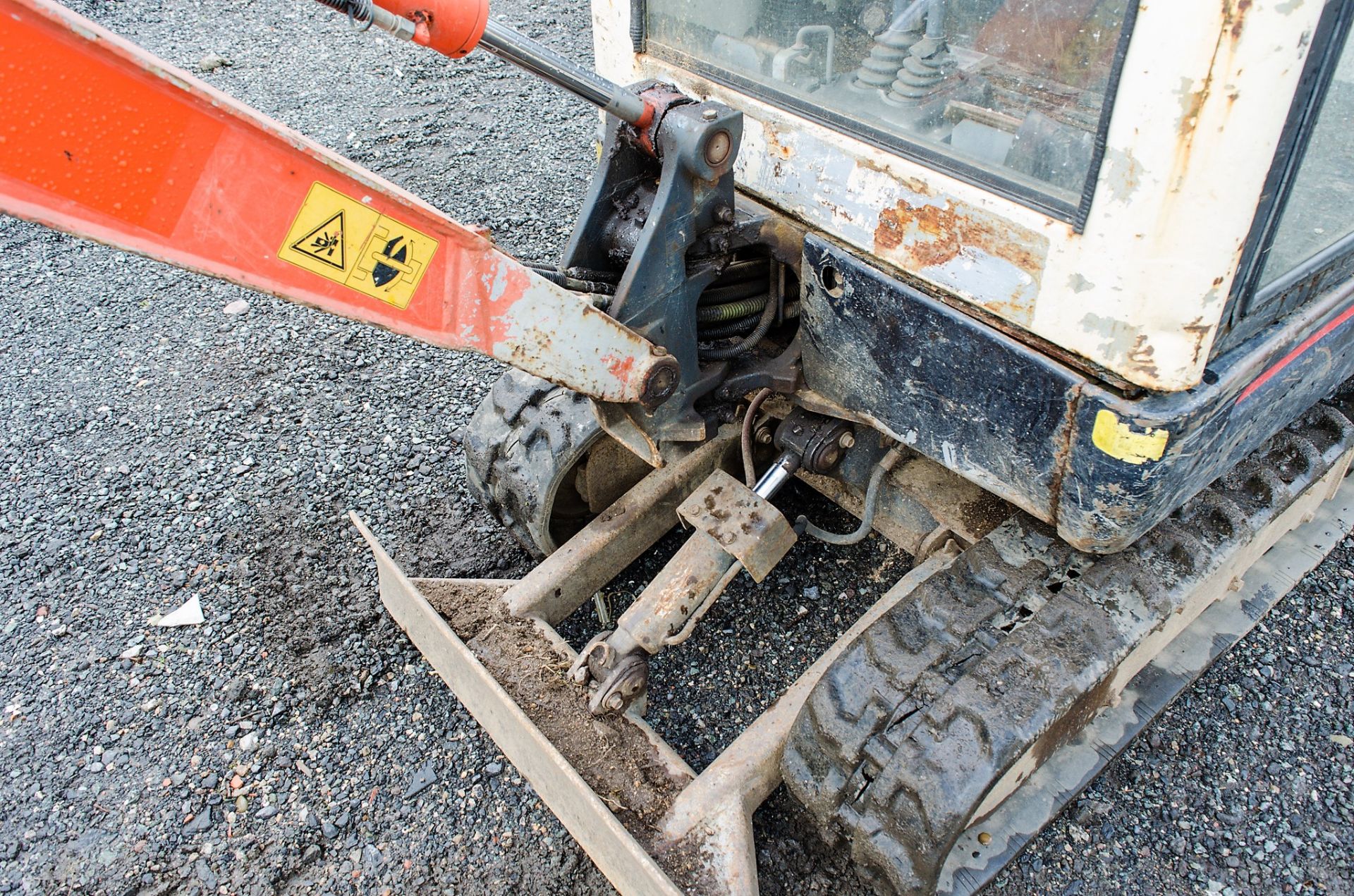 Kubota KX36-3 1.5 tonne rubber tracked mini excavator Year: S/N: 5528 blade, piped & 3 buckets - Image 14 of 18