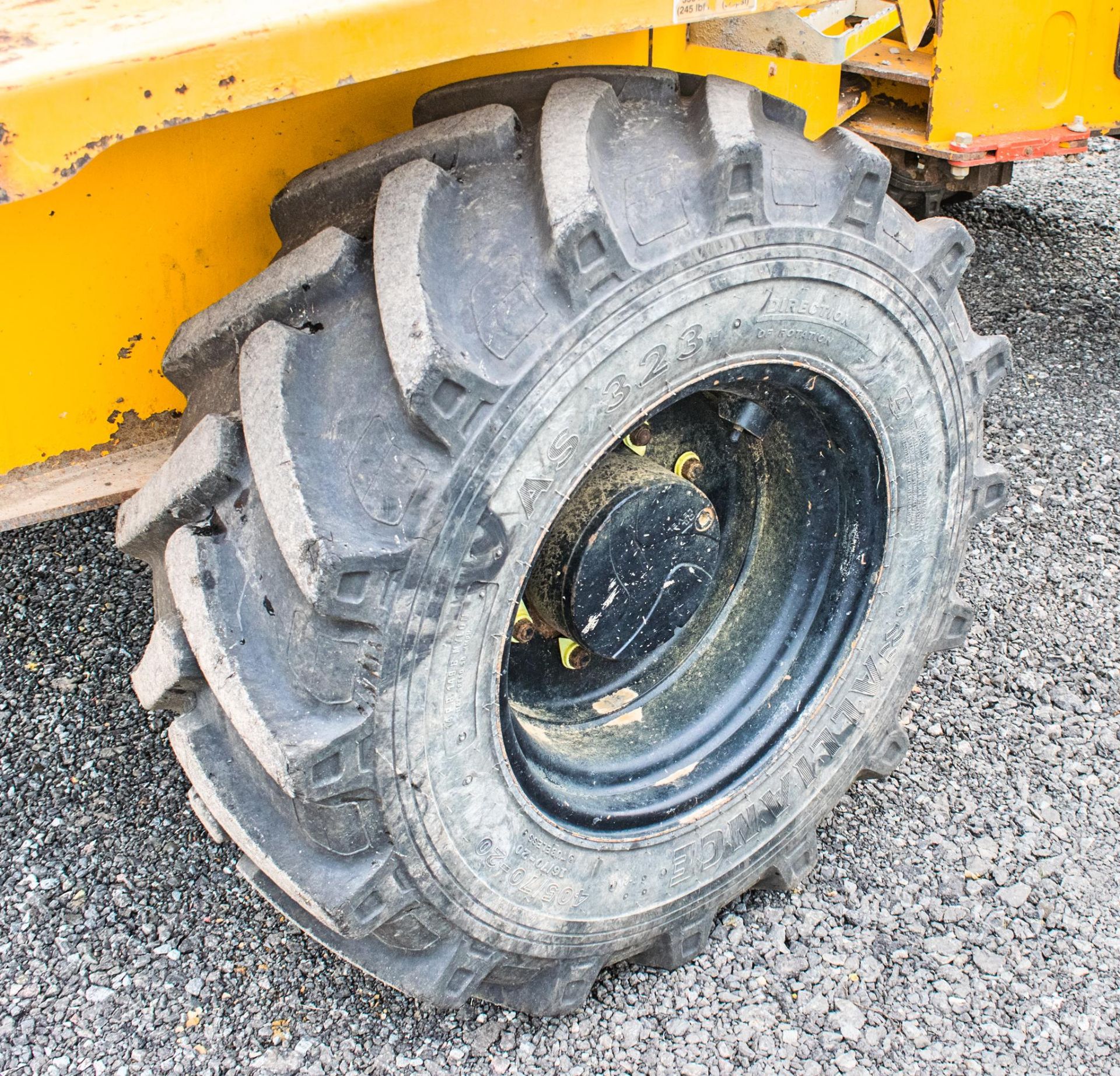 Thwaites 6 tonne swivel skip dumper  Reg No: MX64 OJD   c/w V5 Road Reg Certificate Year: 2013  S/N: - Image 11 of 18