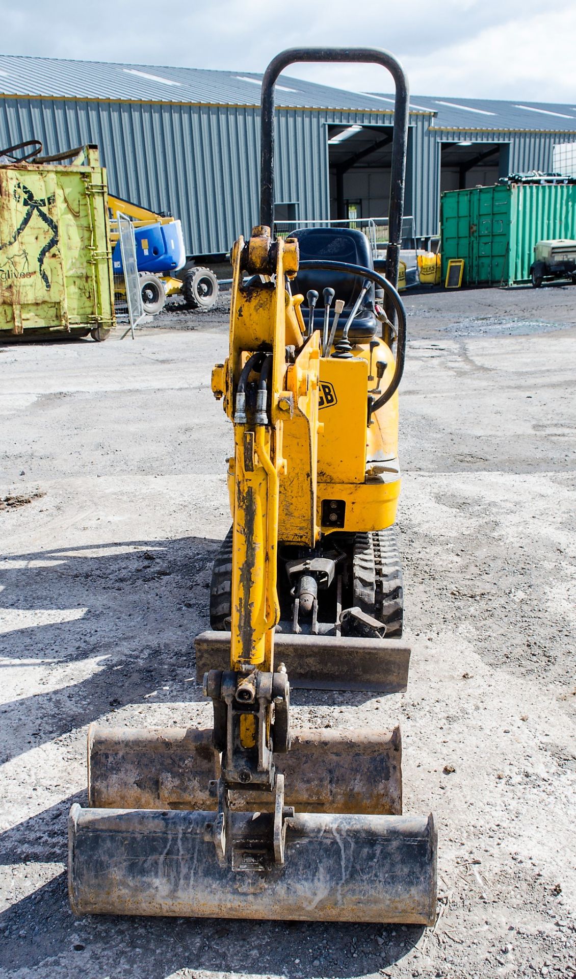 JCB 8008 0.8 tonne rubber tracked micro excavator Year: 2005 S/N: 1148435 Recorded Hours: 3261 - Image 5 of 19