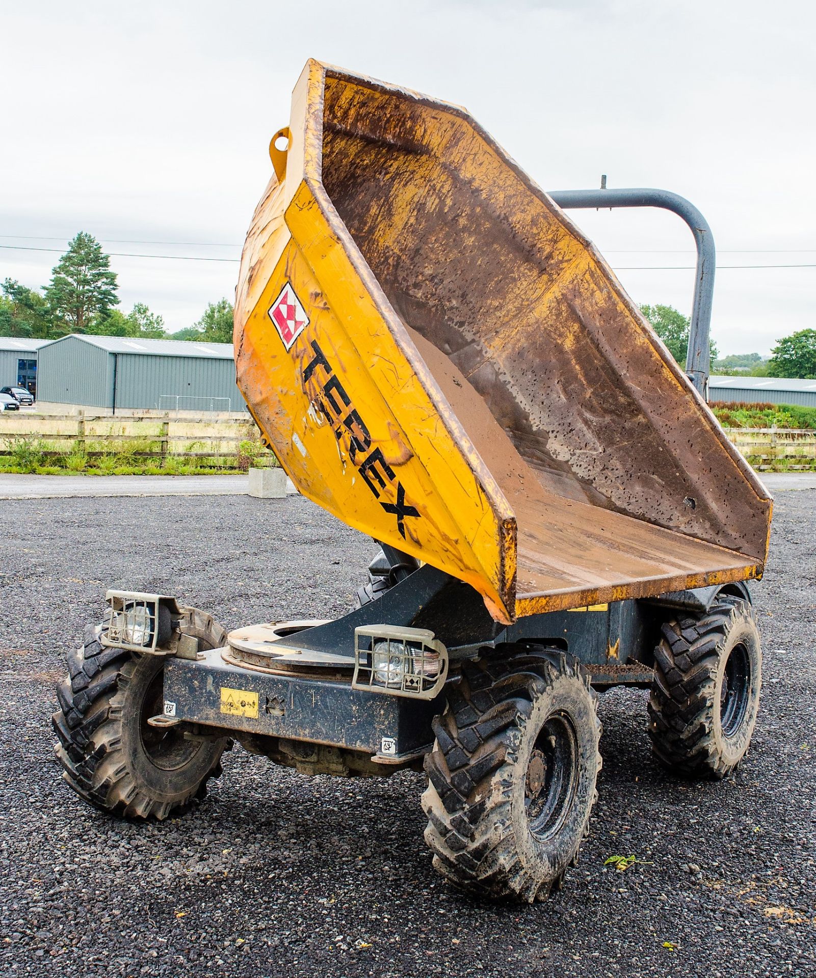 Terex TA3s 3 tonne swivel skip dumper Reg No: Q517 YDY   c/w V5 Road Reg Certificate Year: 2014 S/N: - Image 13 of 19