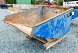 Tipping skip