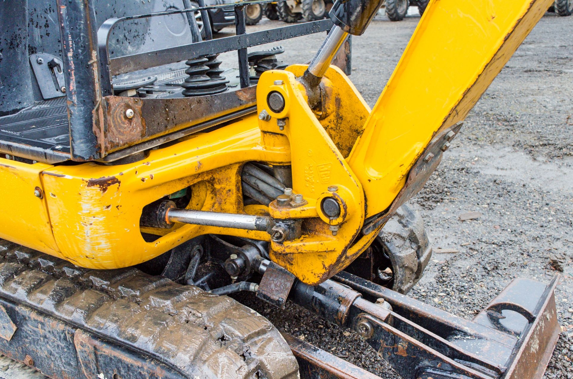 JCB 8014 CTS 1.5 tonne rubber tracked mini excavator Year: 2014 S/N: 2070494 Recorded Hours: 1025 - Image 14 of 20