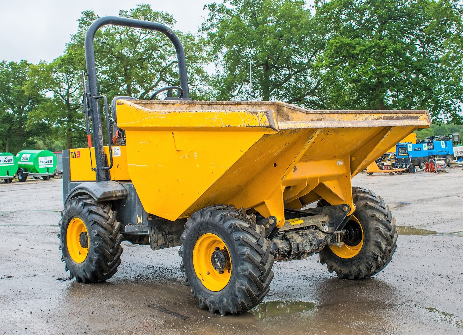Benford Terex TA3 3 tonne straight skip dumper  Year: 2017 S/N: PA3302 Recorded hours: 603 - Image 2 of 18