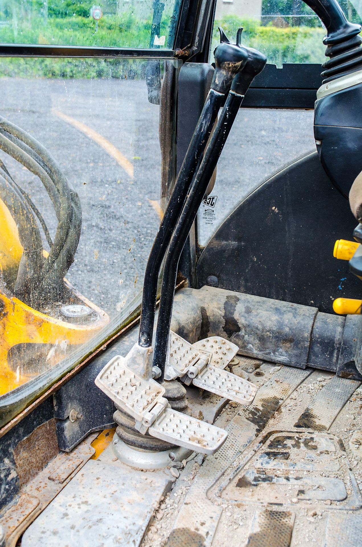 JCB 8030 3 tonne rubber tracked mini excavator Year: 2012 S/N: 2021567 Recorded Hours: 3523 blade, - Image 19 of 21