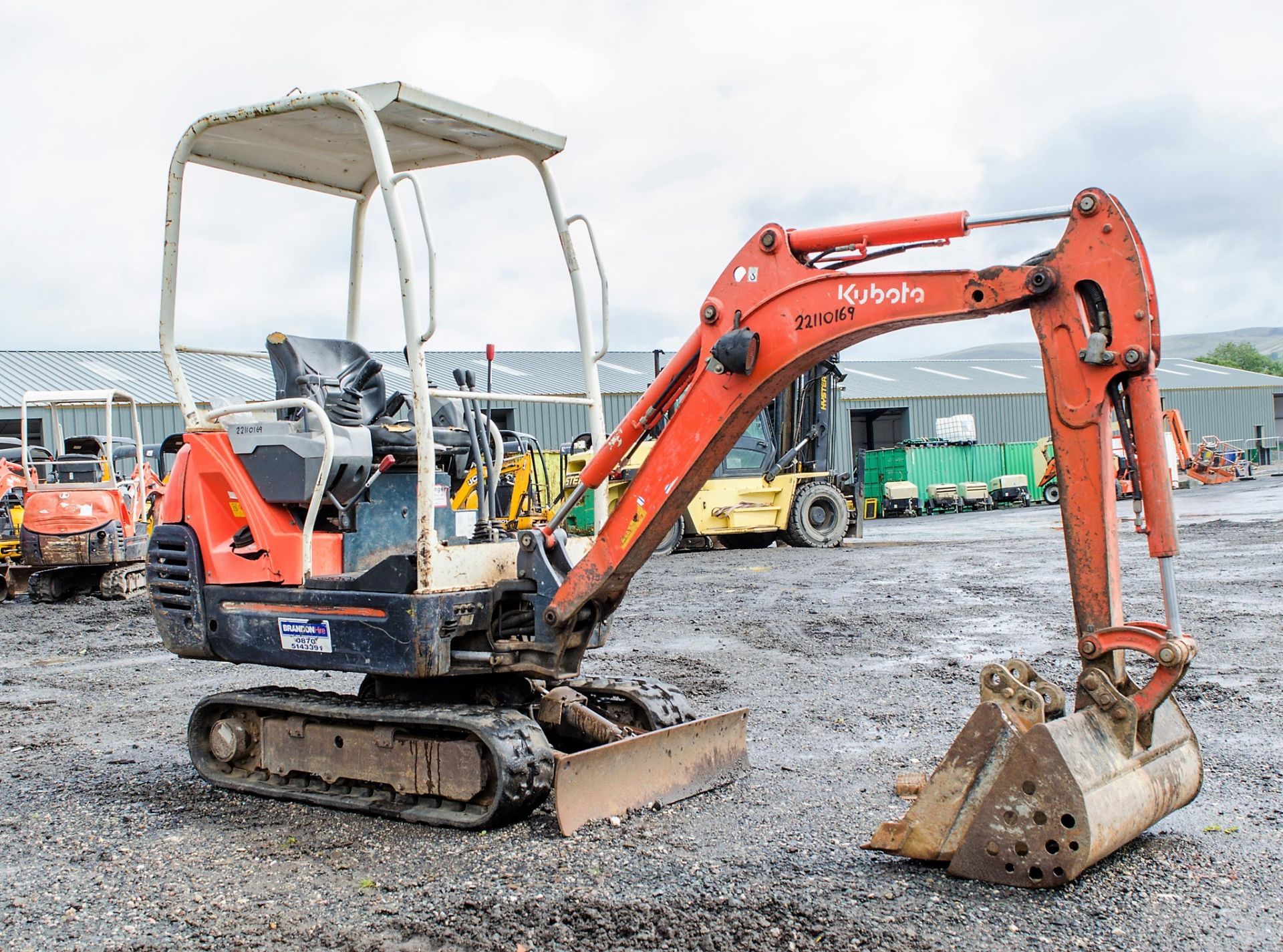 Kubota KX36-3 1.5 tonne rubber tracked mini excavator Year: S/N: 7075955 Recorded Hours: 3843 blade, - Image 2 of 19