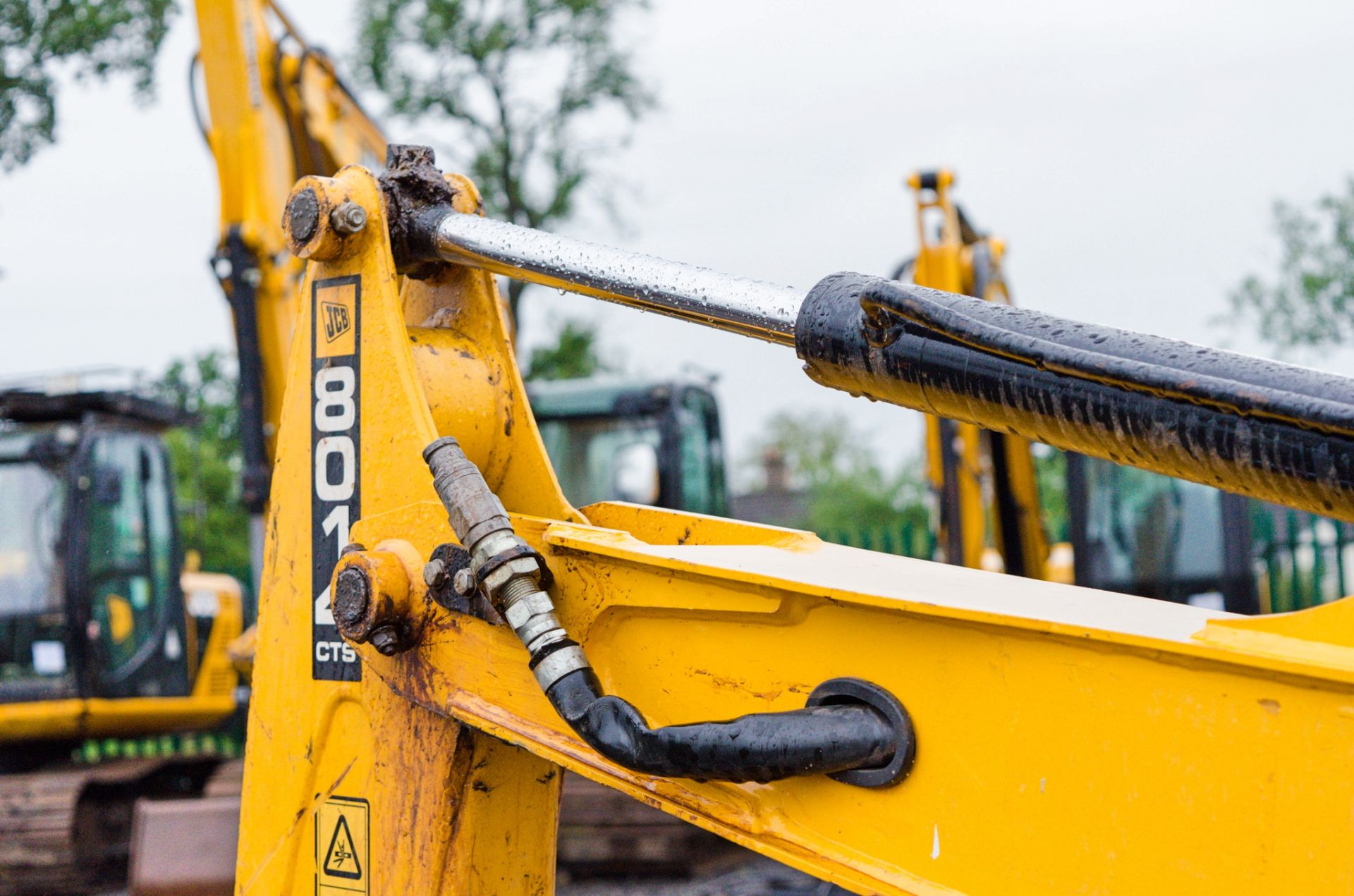 JCB 8014 CTS 1.5 tonne rubber tracked mini excavator Year: 2014 S/N: 2070507 Recorded Hours: 1678 - Image 13 of 19