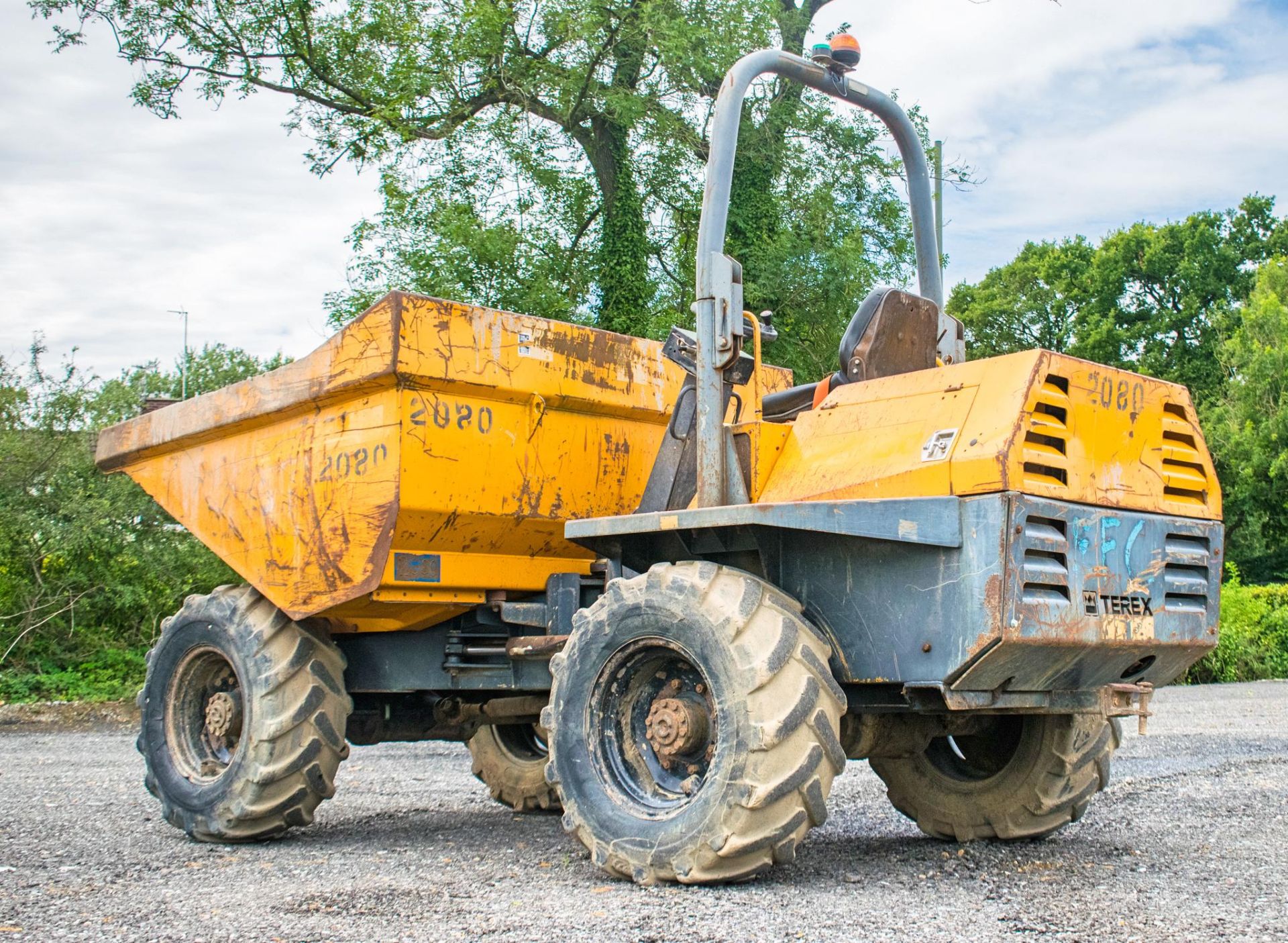 Terex PT6000 6 tonne straight skip dumper  Year: 2006 S/N: E605FW092 Recorded hours: 4110 2080 - Image 4 of 19