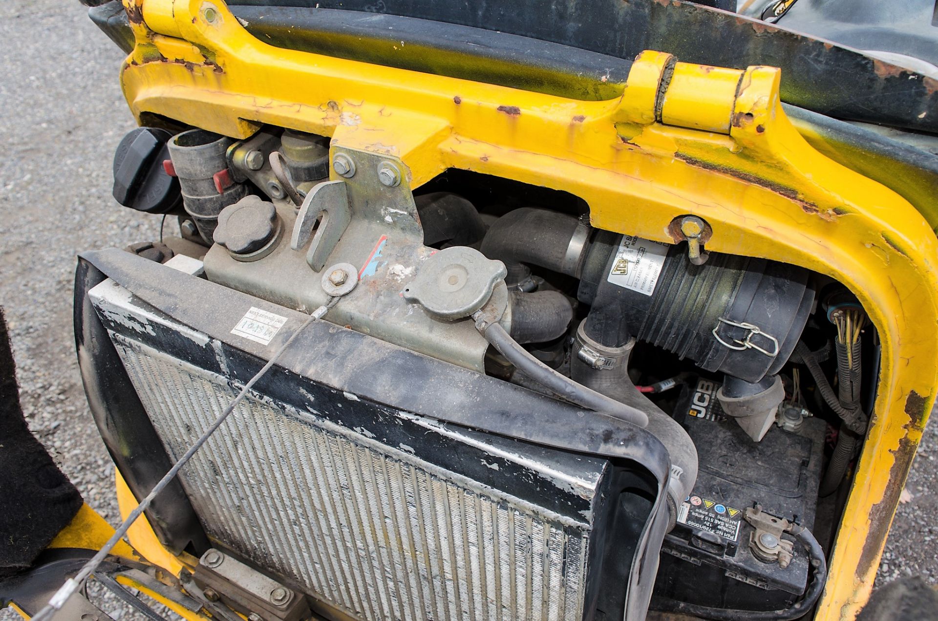 JCB 8014 CTS 1.5 tonne rubber tracked mini excavator Year: 2006 S/N: E1156801 Recorded Hours: 943 - Image 15 of 20