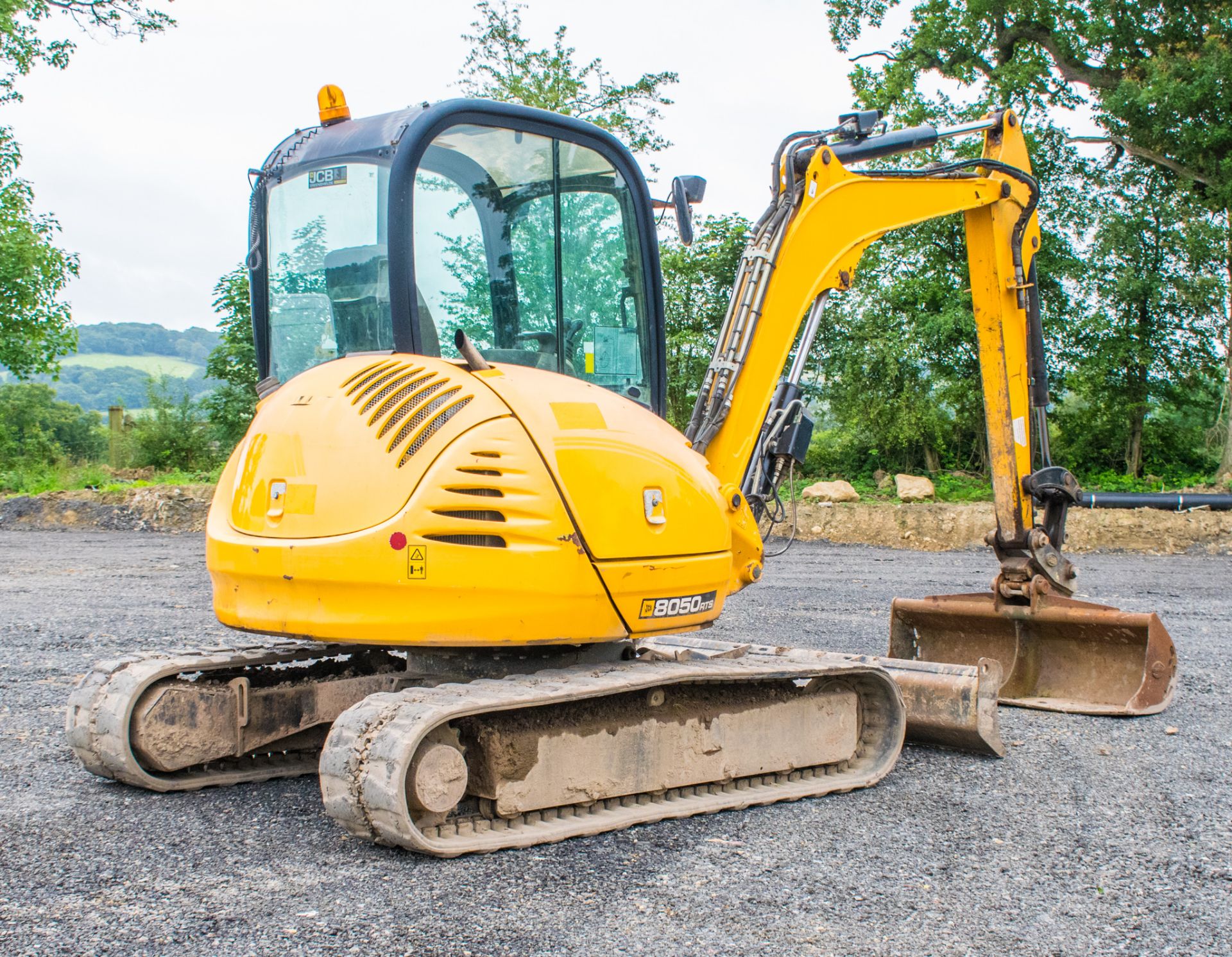 JCB 8050 RTS 5 tonne rubber tracked excavator  Year: 2013 S/N: 741951 Recorded Hours: 2673 Piped, - Image 3 of 21