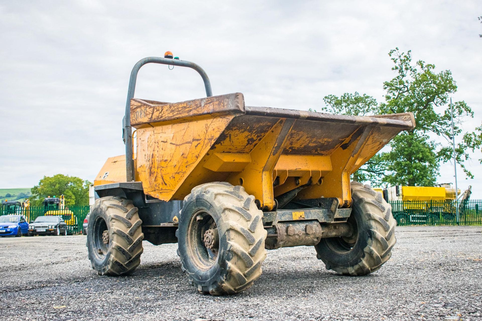 Terex PT6000 6 tonne straight skip dumper  Year: 2006 S/N: E605FW092 Recorded hours: 4110 2080 - Image 2 of 19