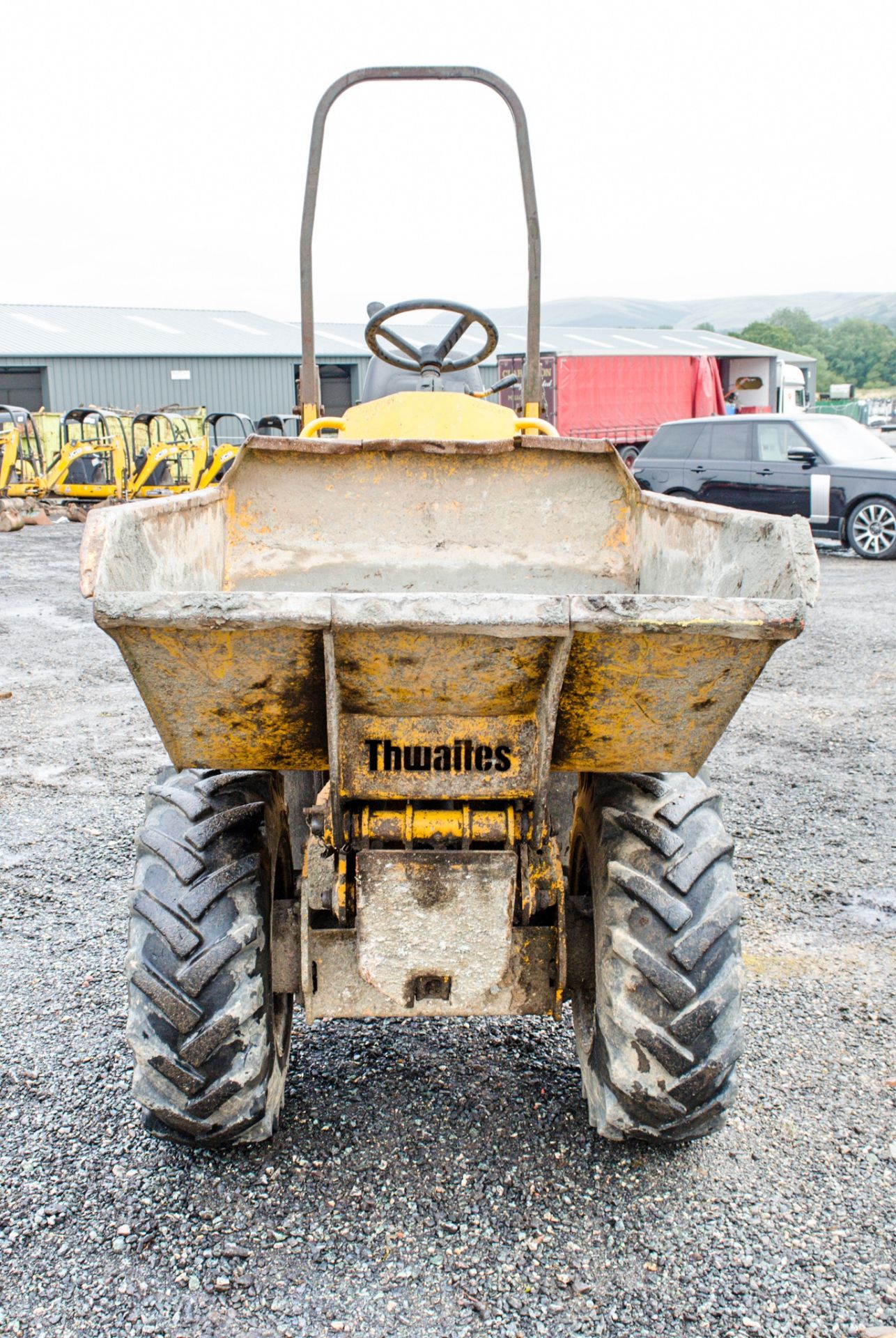 Thwaites 1 tonne hydrostatic dumper Year: 2006 S/N: 605A9416 Recorded Hours: 3065 220E0049 - Image 5 of 19