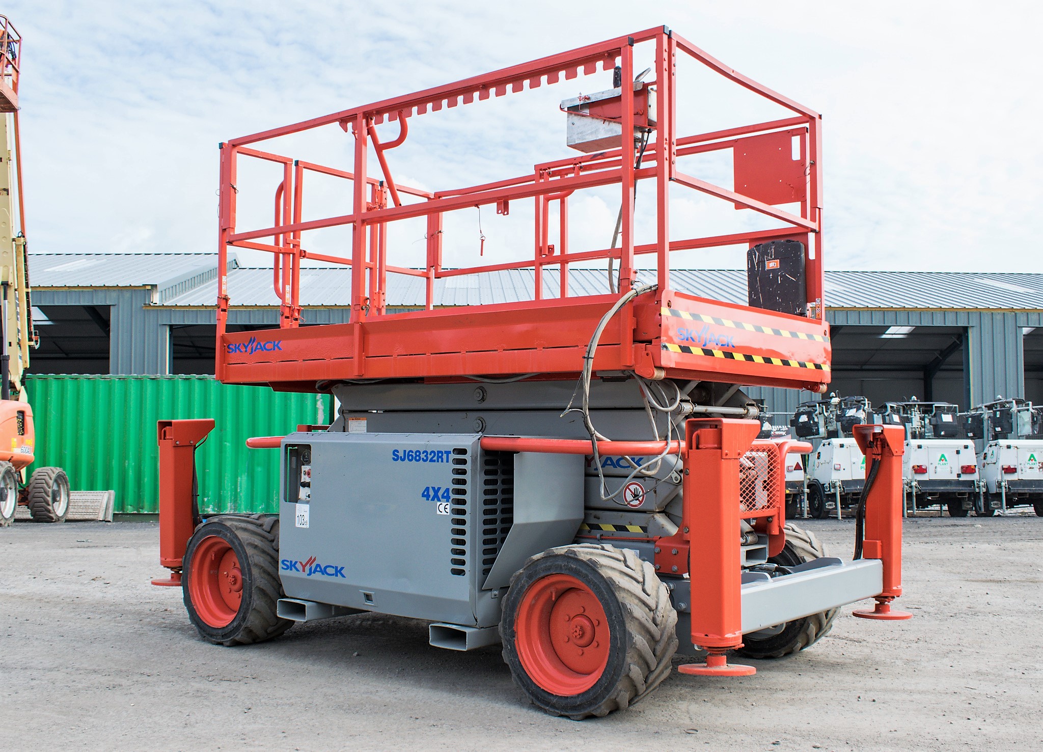 Skyjack SJ6832RT 32 ft 4WD diesel driven scissor lift Year S/N