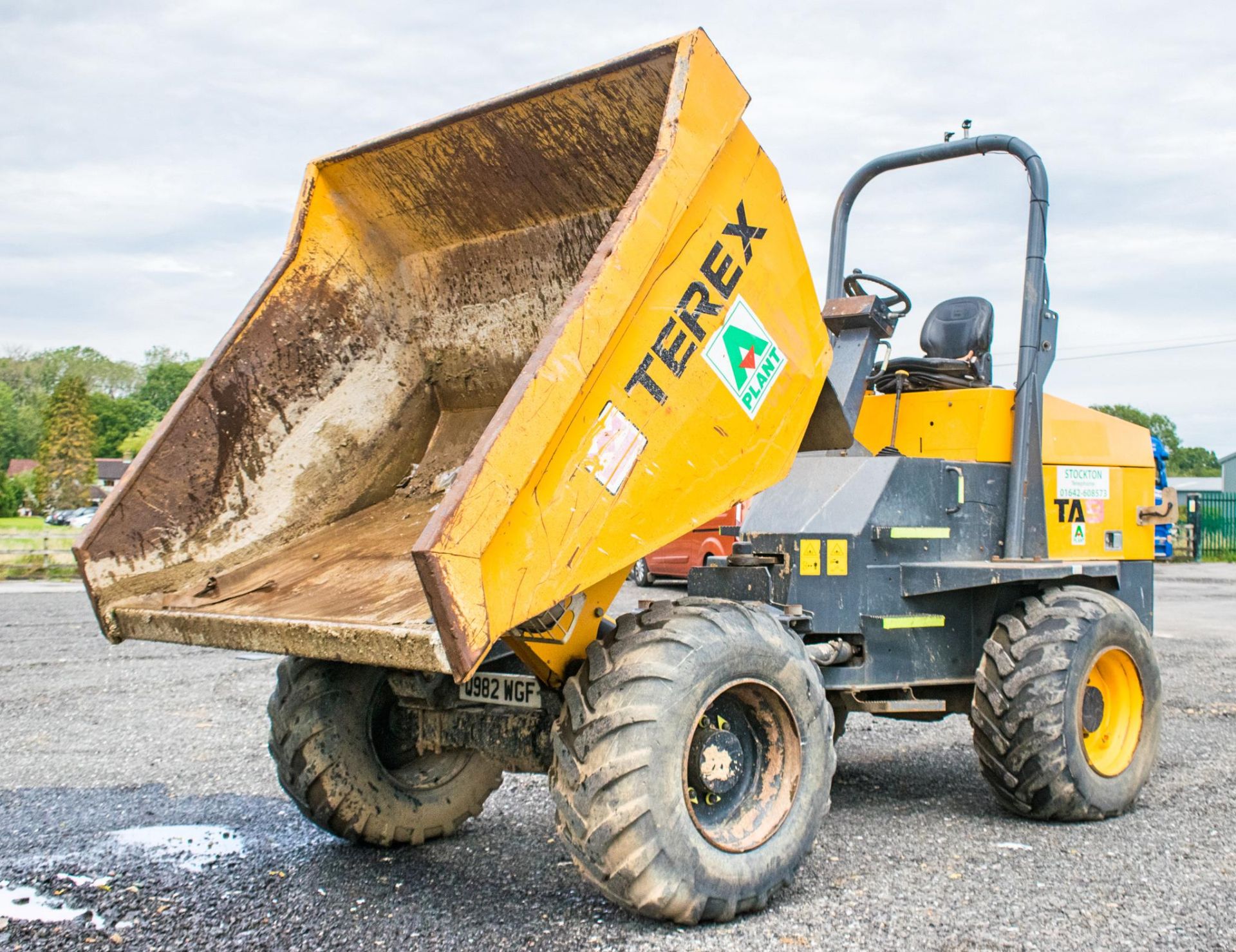 Terex TA9 9 tonne straight skip dumper Year: 2014 S/N: PK5995 Recorded hours: 1836 Q982WGF - Image 13 of 18