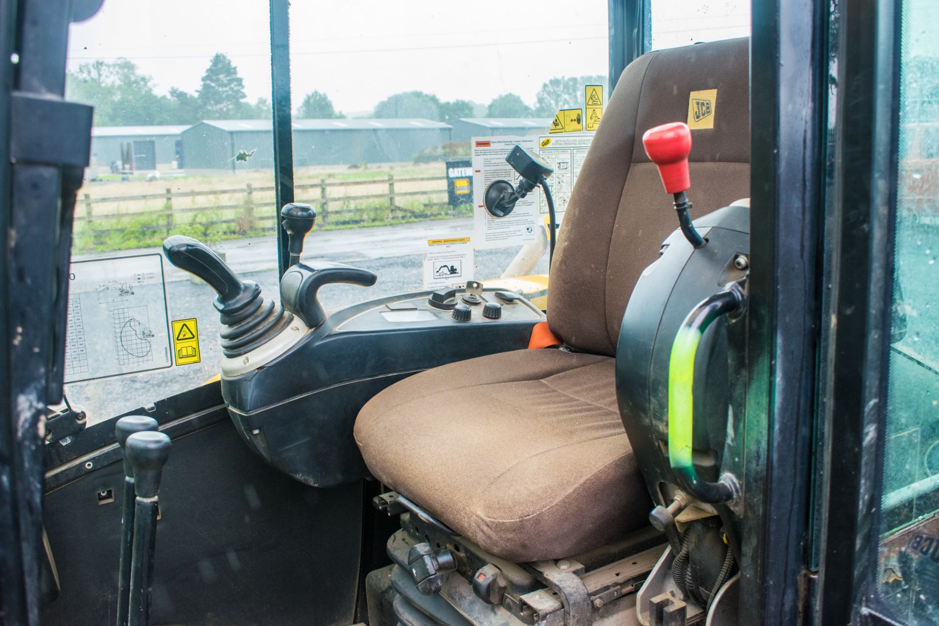 JCB 8050 RTS 5 tonne rubber tracked excavator Year: 2013 S/N: 741918 Recorded Hours: 3892 Piped, - Image 18 of 21