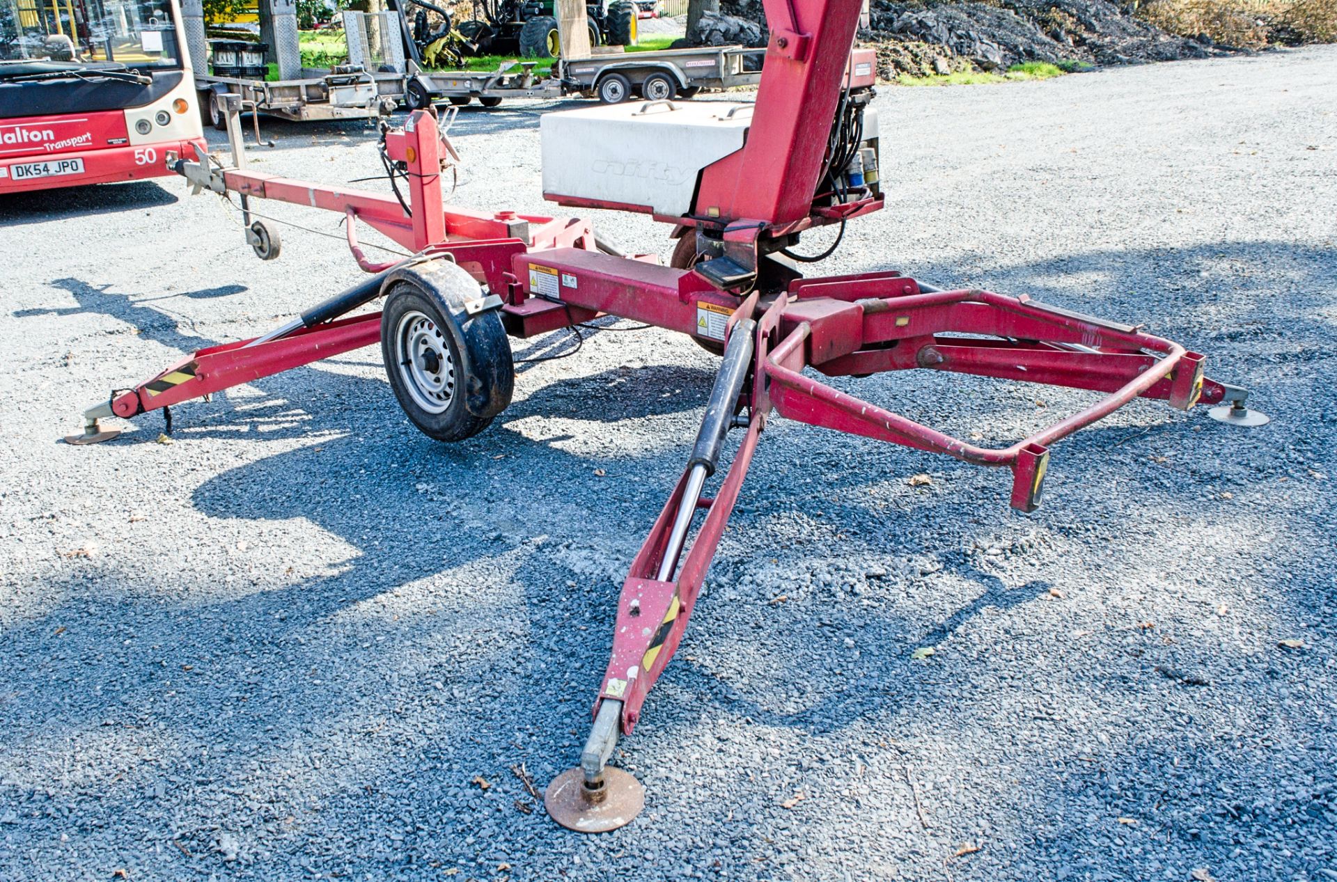 Nifty 120 HE battery electric fast tow access platform  S/N: 0114432 - Image 8 of 13