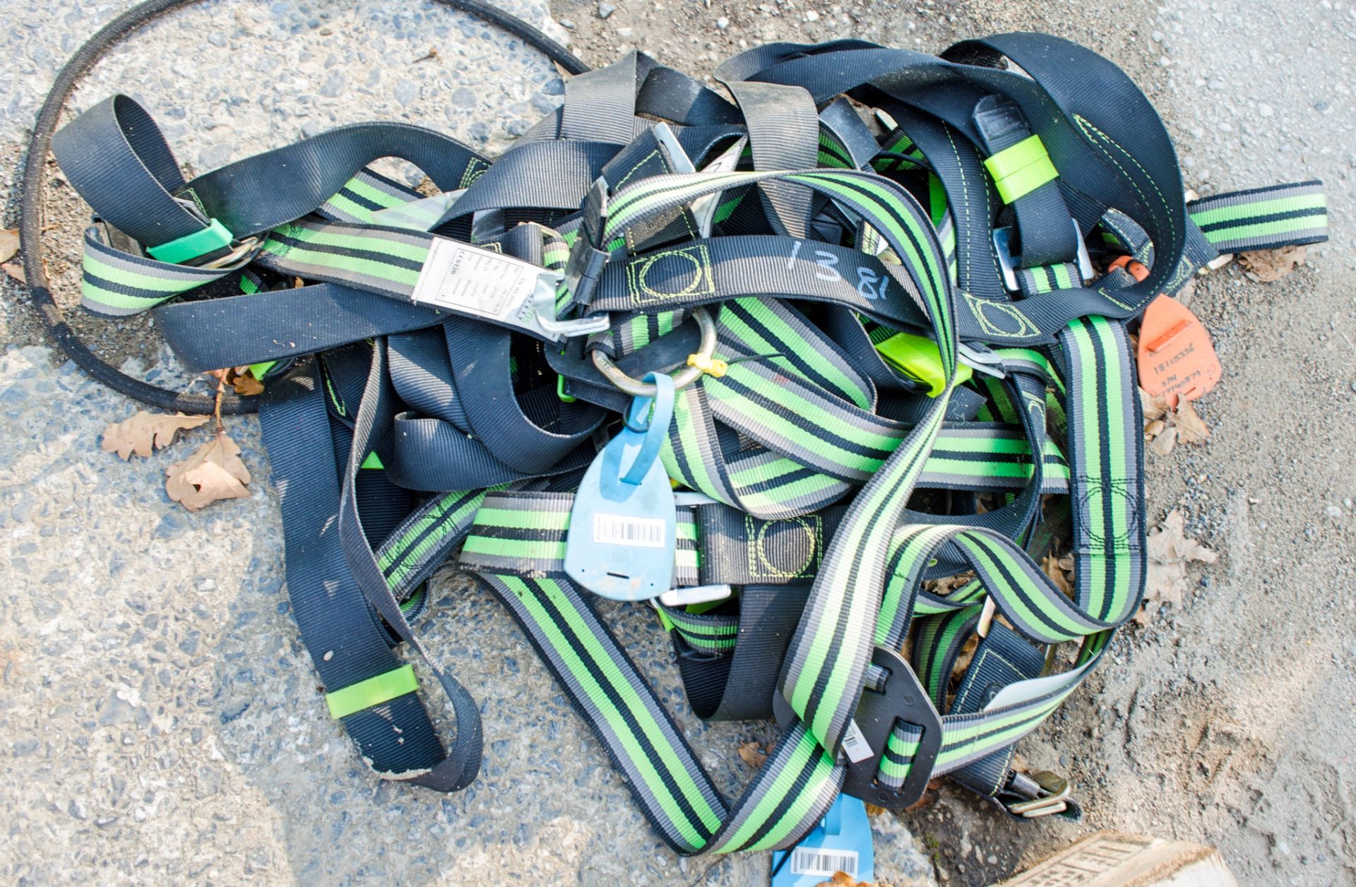 5 - fall arrest harnesses