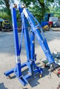 Hydraulic engine crane