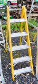 5 tread fibre glass framed step ladder