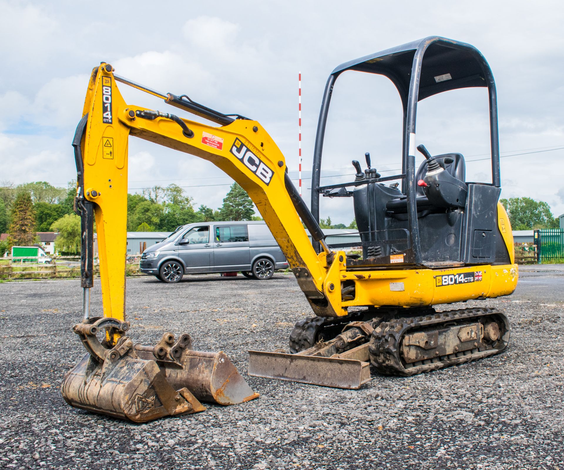 JCB 8014 CTS 1.4 tonne rubber tracked mini excavator Year: 2014 S/N: 70475 Recorded Hours: 1611