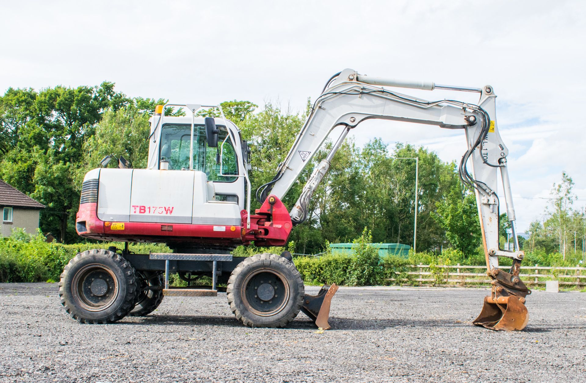 Takeuchi TB 175W 7.5 tonne wheeled excavator Year: 2010 S/N: 175400387 Recorded Hours: 7917 piped, - Image 7 of 20