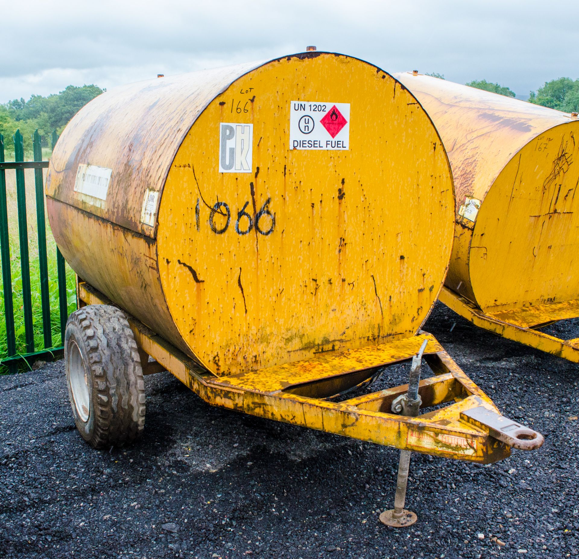 Trailer Engineering 500 gallon site tow bunded fuel bowser  c/w hand pump, delivery hose, and