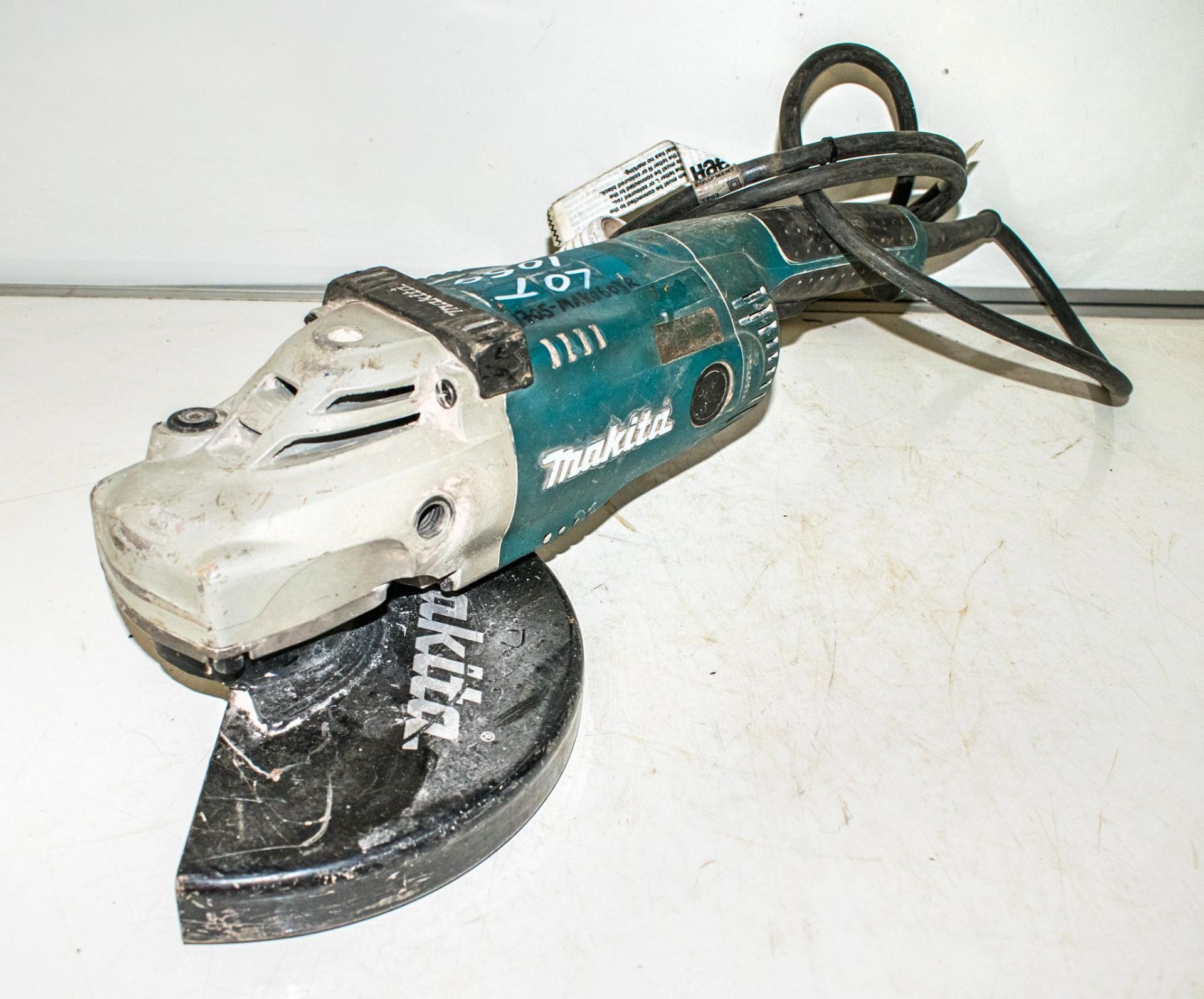 Makita 110v angle grinder