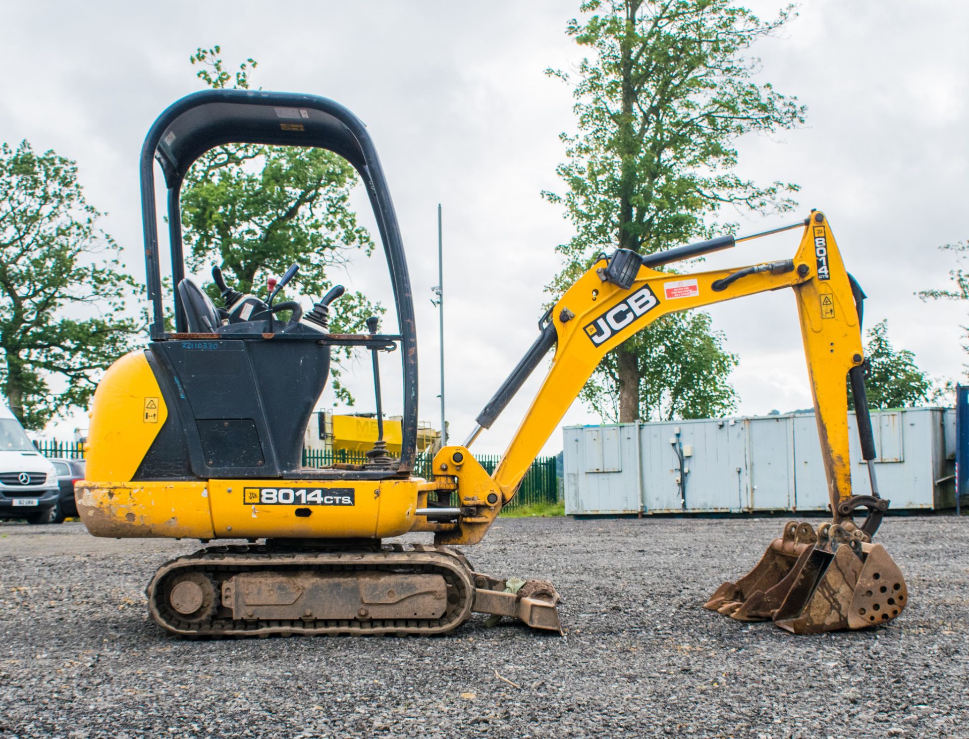 JCB 8014 CTS 1.4 tonne rubber tracked mini excavator  Year: 2014 S/N: 70511 Recorded Hours: 2221 - Image 7 of 17