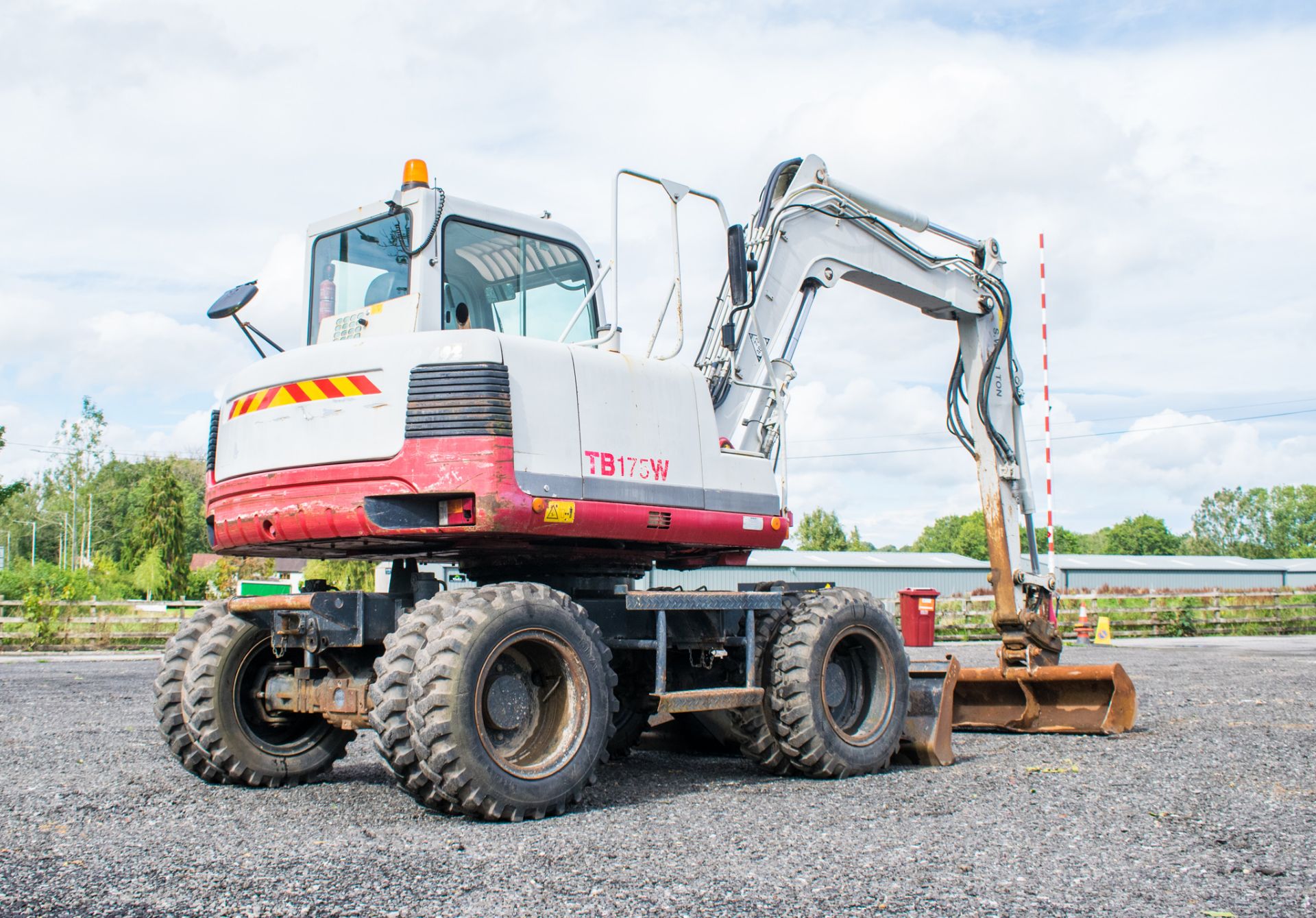 Takeuchi TB 175W 7.5 tonne wheeled excavator Year: 2010 S/N: 175400387 Recorded Hours: 7917 piped, - Image 3 of 20