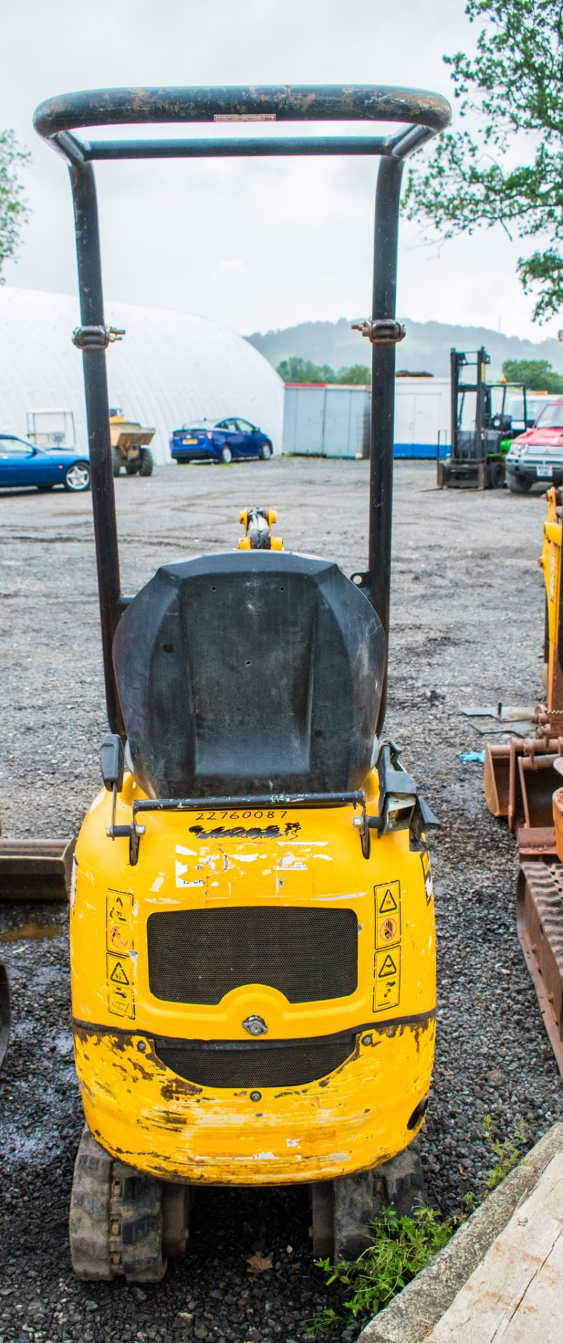 JCB 8008 CTS 0.8 tonne rubber tracked micro excavator Year: 2015 S/N: 10881 Recorded Hours: 1434 - Image 6 of 15