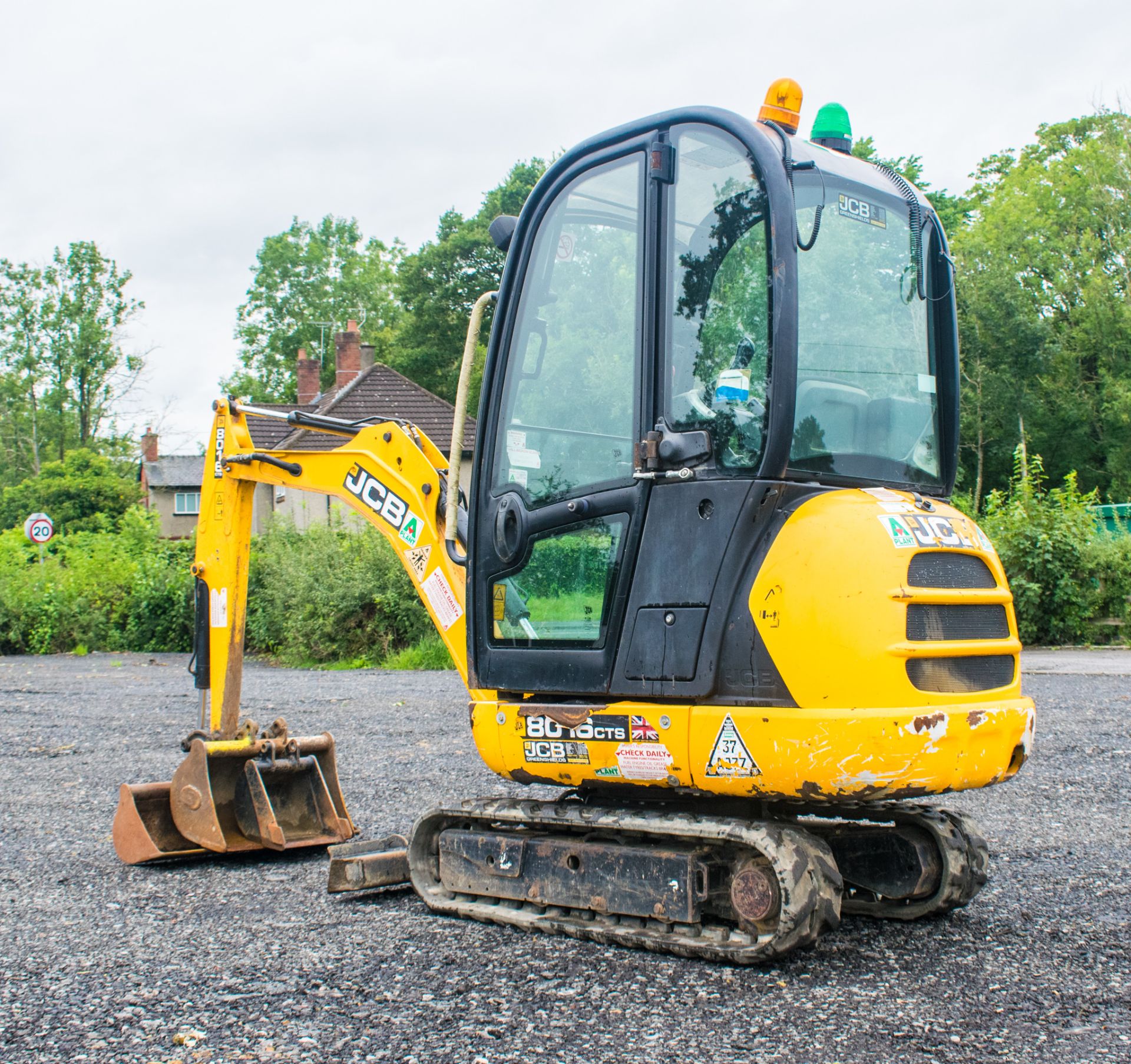 JCB 8016 CTS 1.6 tonne rubber tracked mini excavator Year: 2014 S/N: 71537 Recorded Hours: 1913 - Image 4 of 18