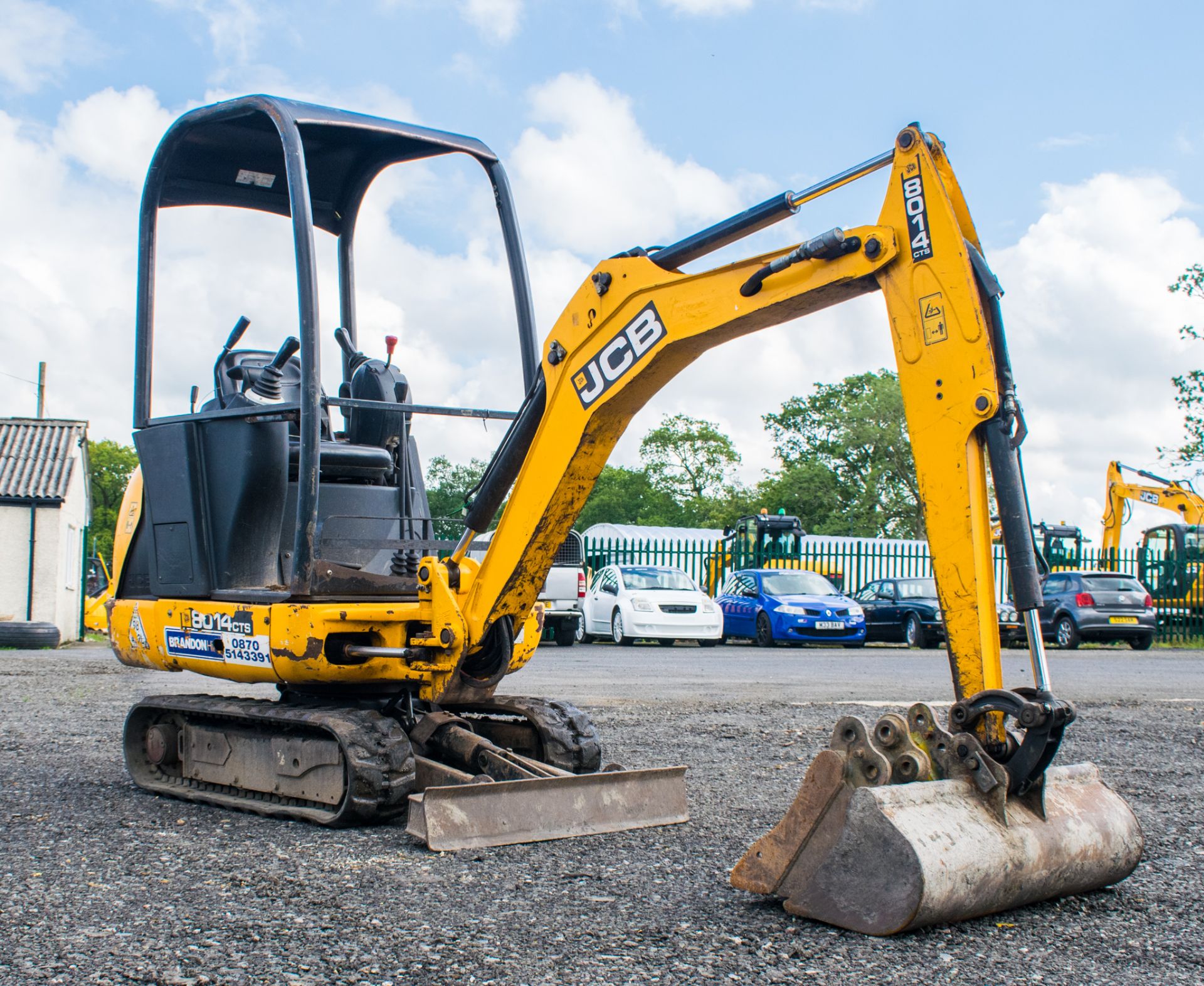 JCB 8014 CTS 1.4 tonne rubber tracked mini excavator  Year: 2014 S/N: 070516 Recorded Hours: 1482 - Image 2 of 18