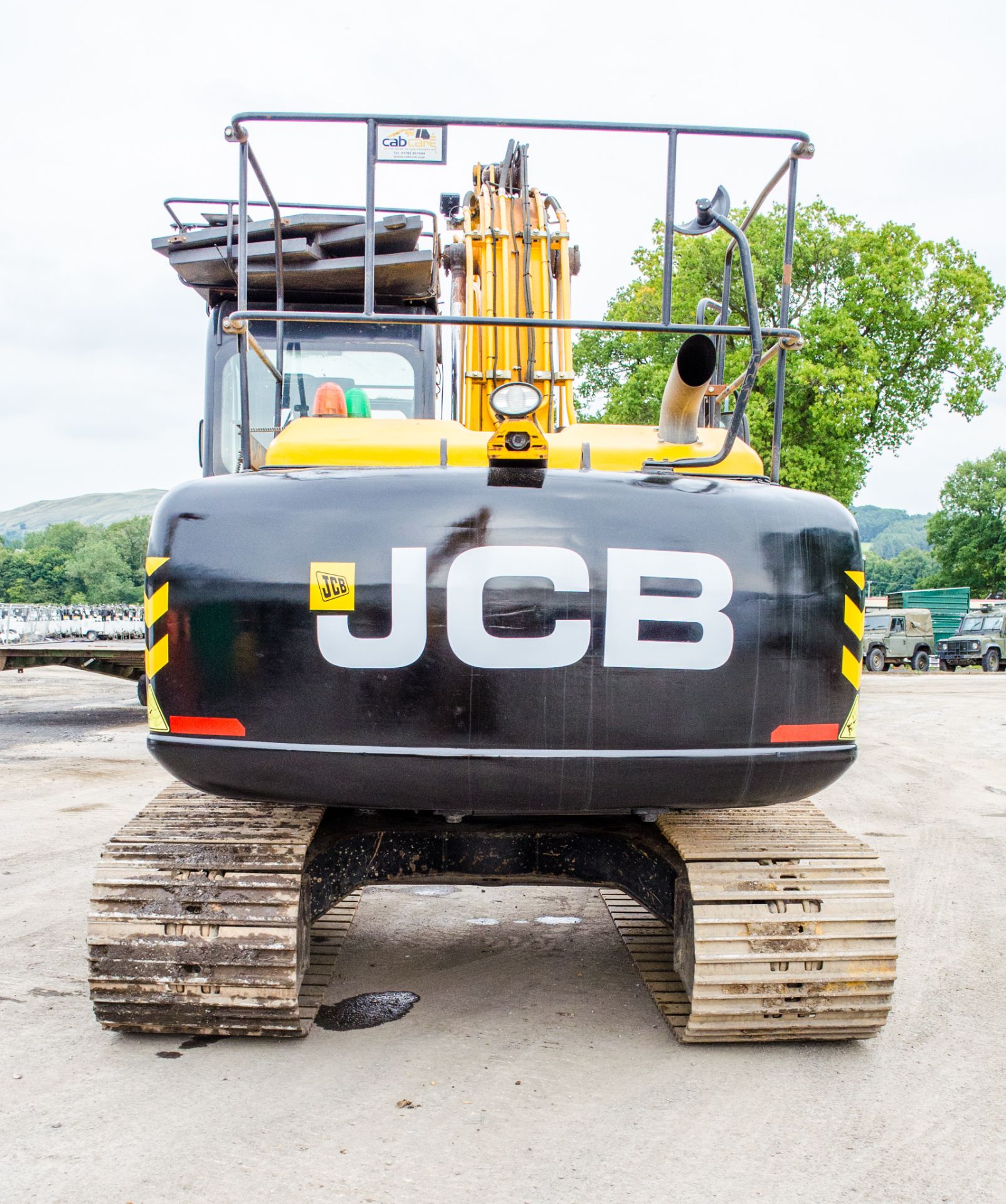 JCB JS 130 LC 13 tonne steel tracked excavator  Year: 2014 S/N: 2134021 Recorded Hours: 7286 - Image 6 of 21