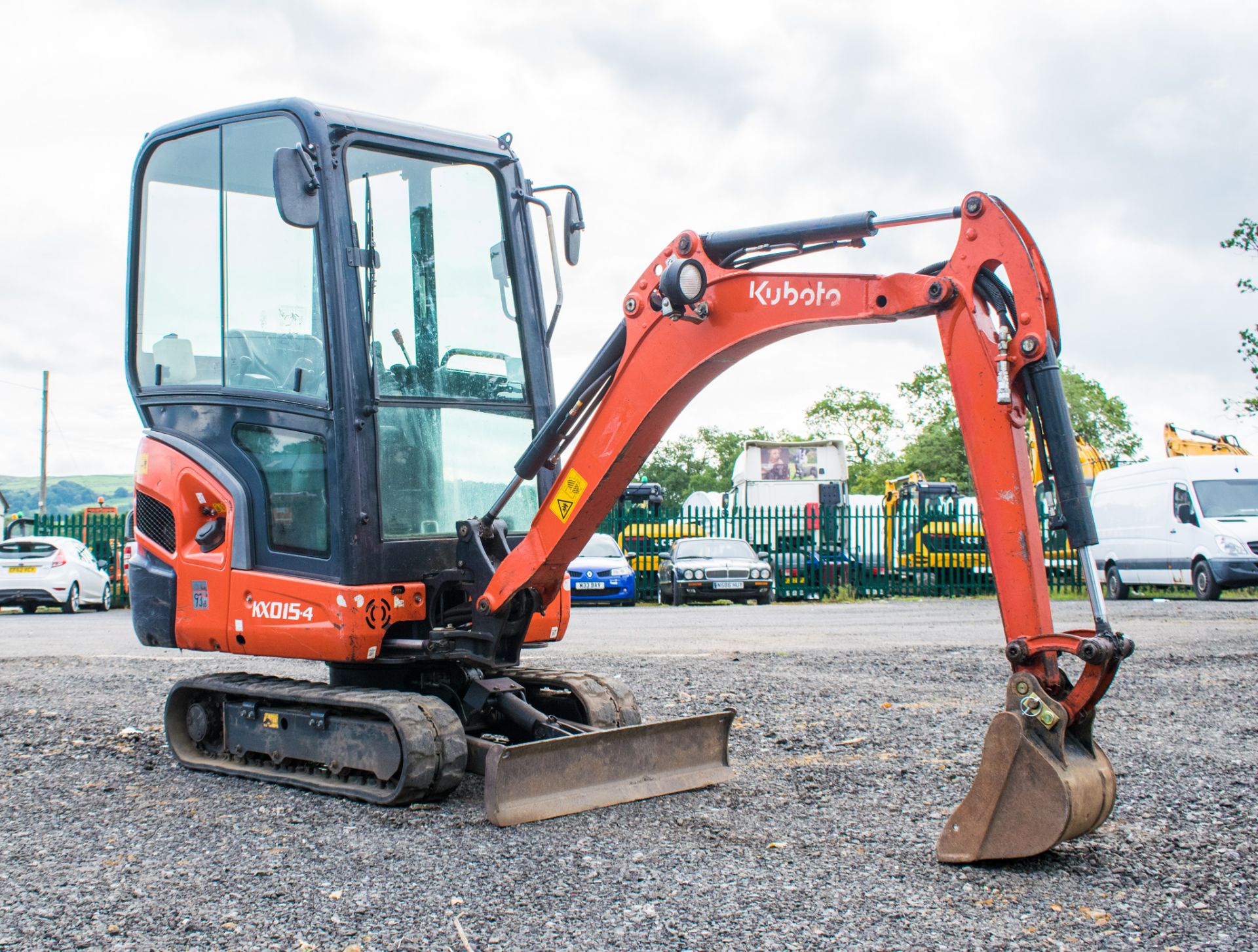 Kubota KX015.4 1.5 tonne rubber tracked mini excavator  Year: 2014 S/N: 57909 Recorded Hours: 1241 - Image 2 of 18