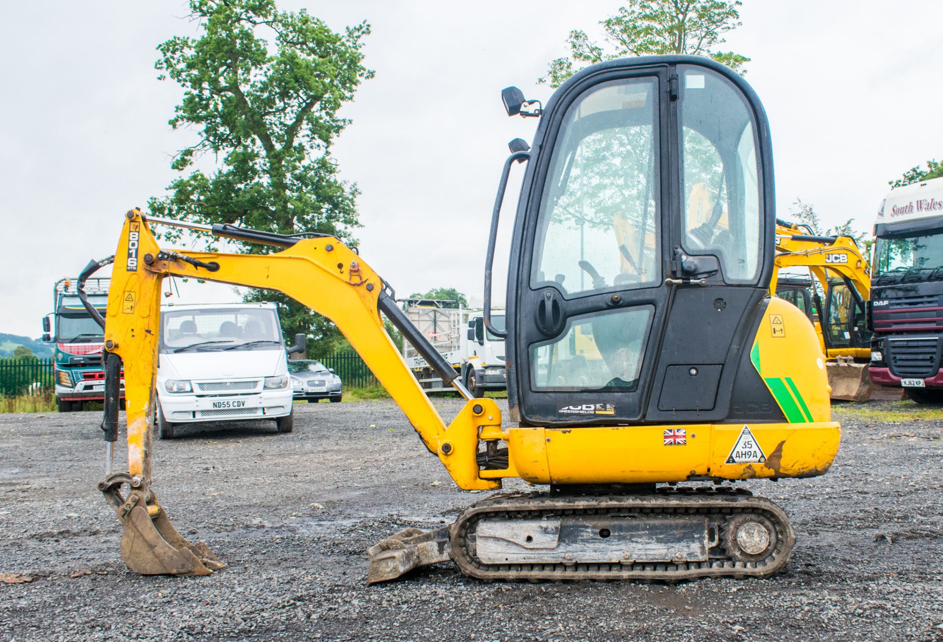 JCB 8016 CTS 1.6 tonne rubber tracked mini excavator Year: 2013 S/N: 71384 Recorded Hours: 1254 - Image 8 of 17
