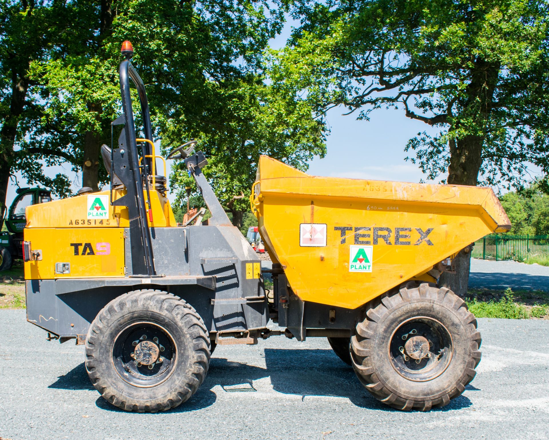 Terex TA9 9 tonne straight skip dumper  Year: 2014 S/N: PK5837 Recorded Hours: 437 Registration - Image 7 of 17