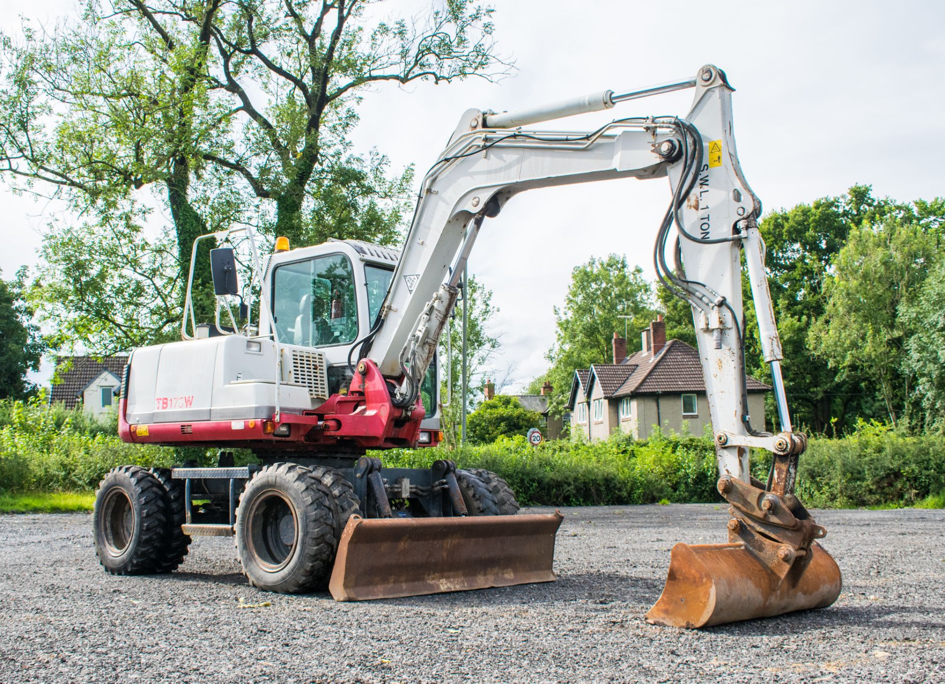 Takeuchi TB 175W 7.5 tonne wheeled excavator Year: 2010 S/N: 175400387 Recorded Hours: 7917 piped, - Image 2 of 20