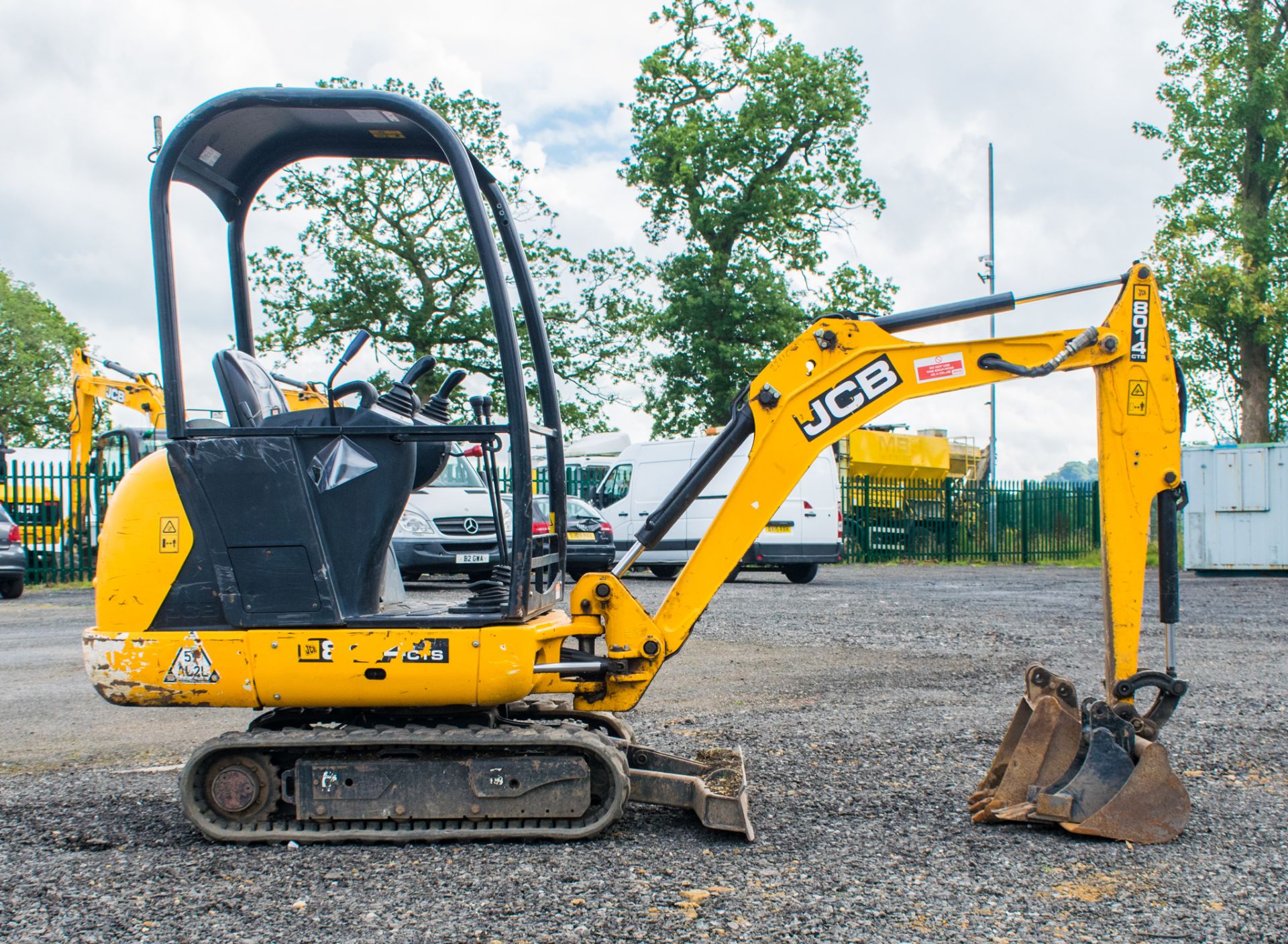 JCB 8014 CTS 1.4 tonne rubber tracked mini excavator  Year: 2014 S/N: 70500 Recorded Hours: 1091 - Image 8 of 18
