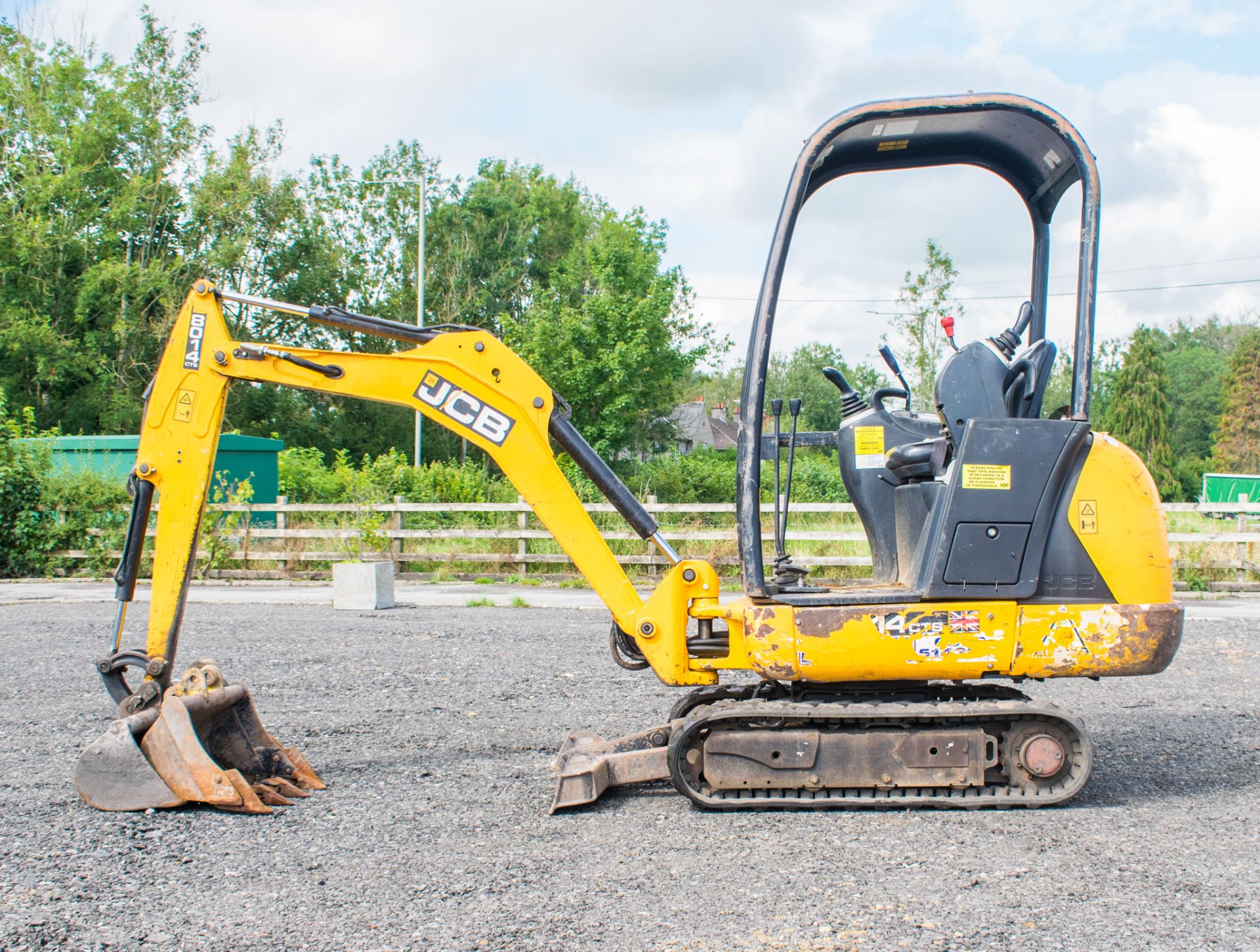 JCB 8014 CTS 1.4 tonne rubber tracked mini excavator  Year: 2014 S/N: 070516 Recorded Hours: 1482 - Image 8 of 18