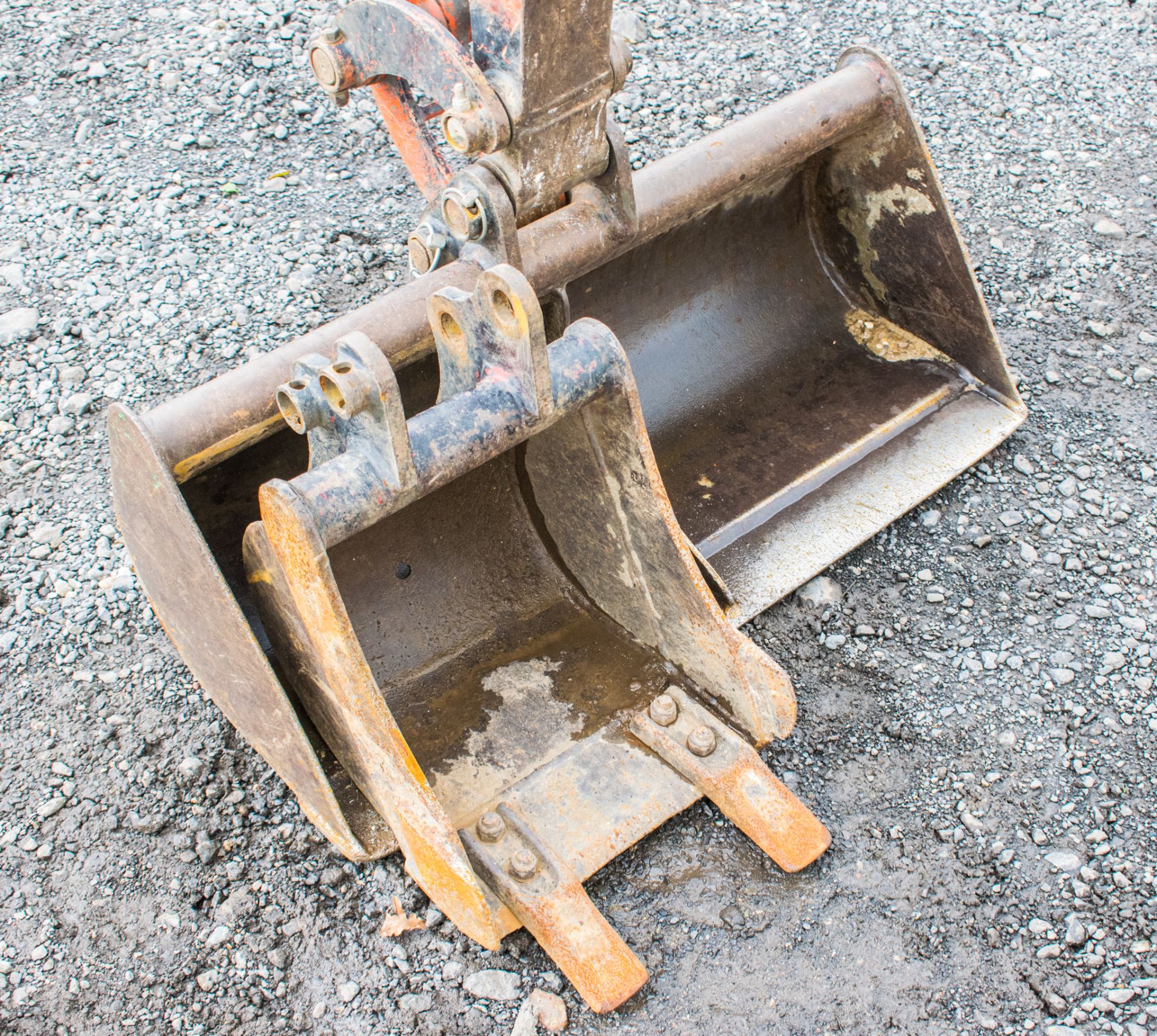Kubota K008-3 0.8 tonne rubber tracked excavator Year: 2008 S/N: 10227 22760072 R/H: 2661 blade, - Image 14 of 17