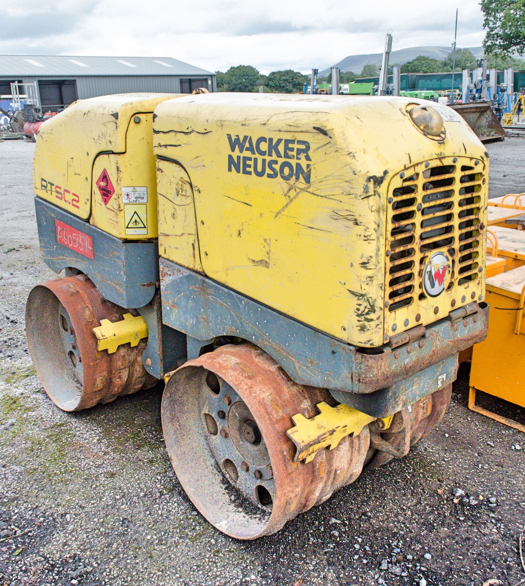 Wacker Neuson RTSC2 diesel driven trench roller Recorded Hours: 638 c/w remote control A605374 - Image 3 of 8
