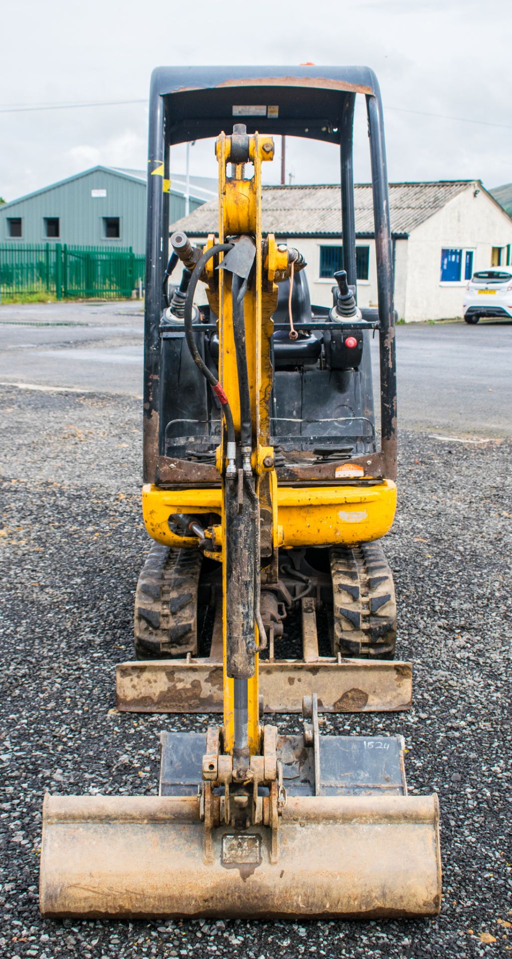 JCB 8014 CTS 1.4 tonne rubber tracked mini excavator Year: 2014 S/N: 70517 Recorded Hours: 1943 - Image 5 of 18
