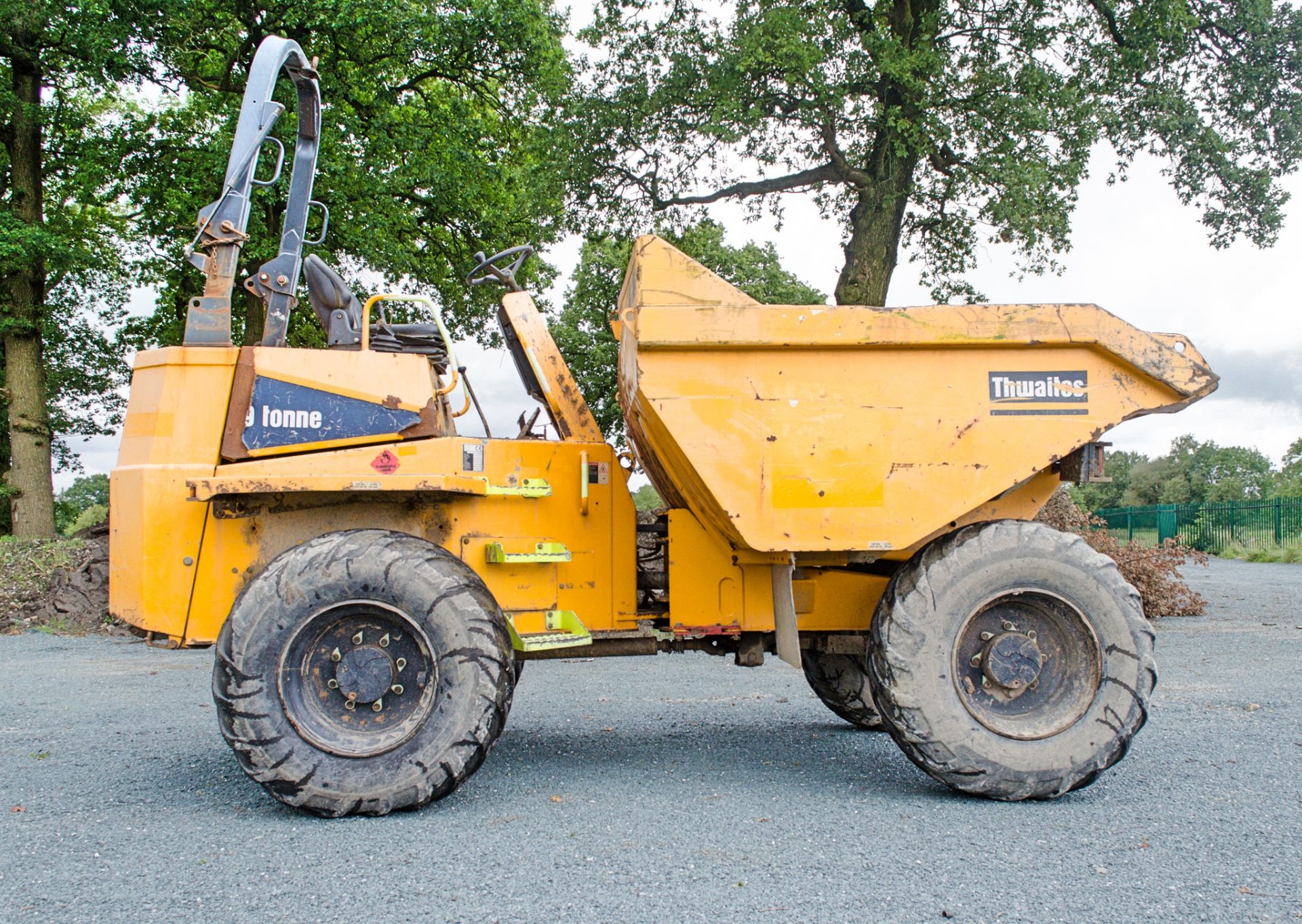 Thwaites 9 tonne straight skip dumper Year: 2013 S/N: 301C5429 Recorded Hours: 1840 A602368 - Image 8 of 17