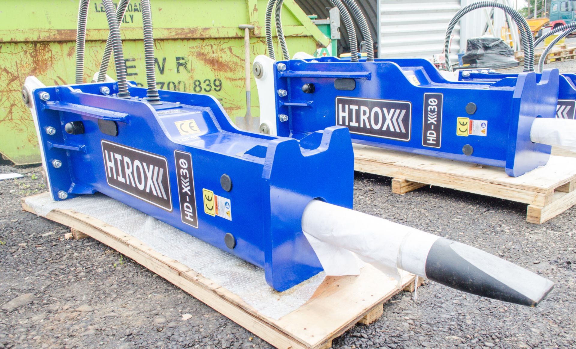 Hirox HD-X30 10 to 15 tonne hydraulic breaker Gassed & pre delivery inspected ** New & unused ** - Image 2 of 2